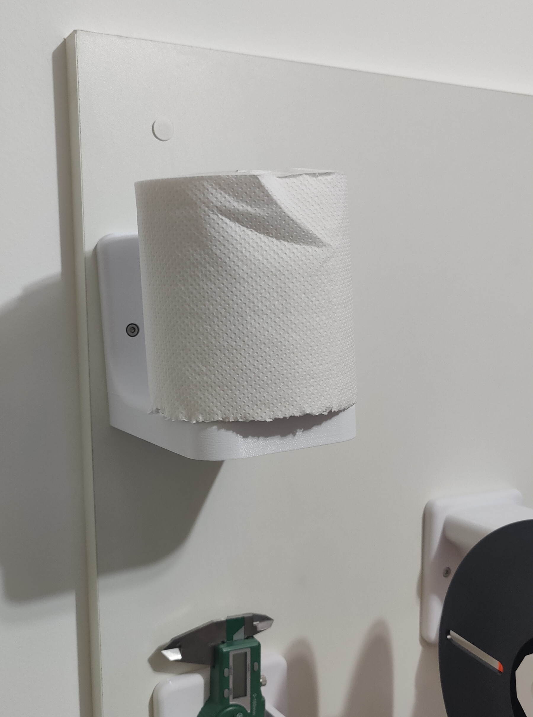 Wall Mount  paper towel
