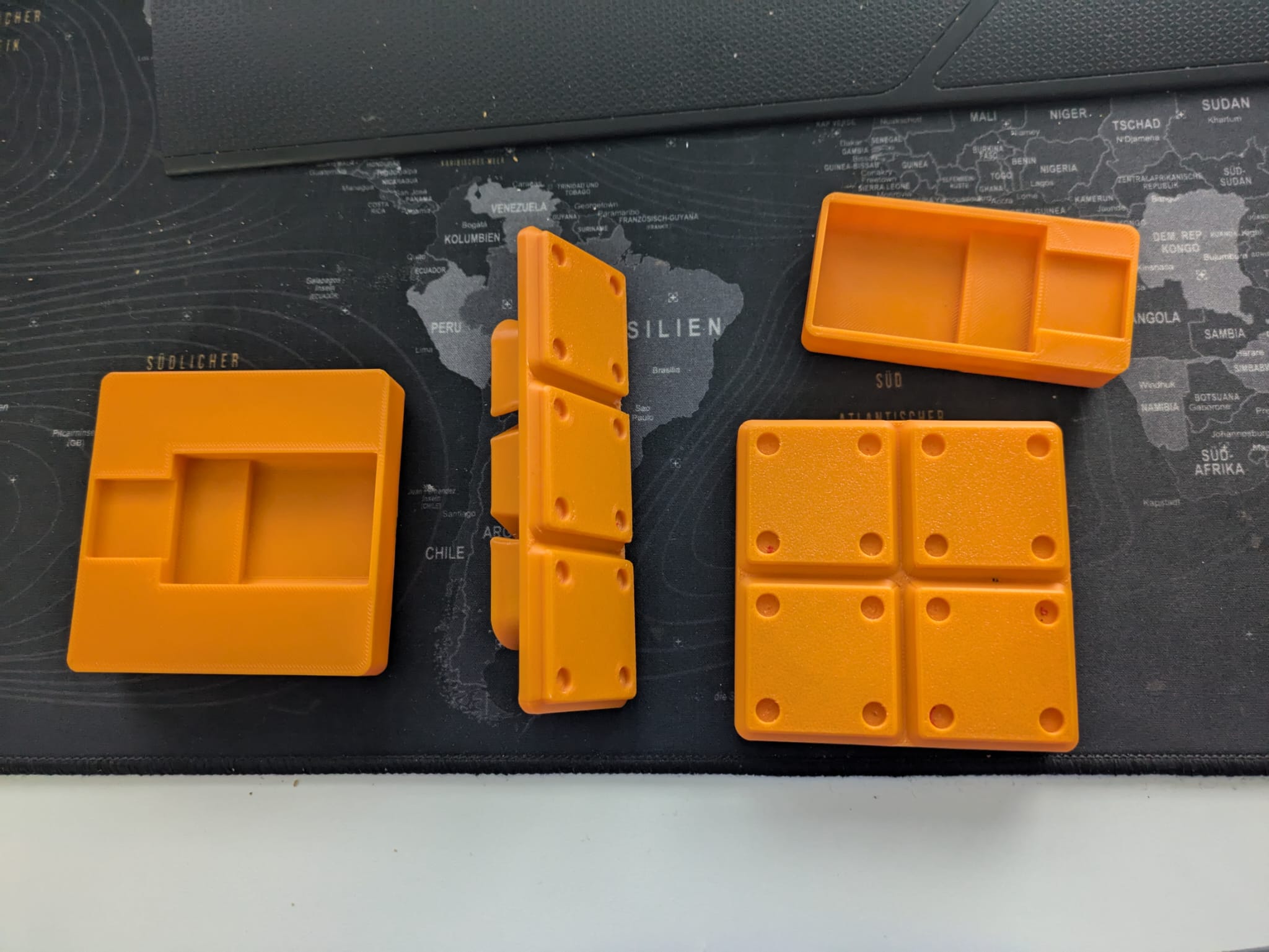 Modular USB Cable/Charger Case, Gridfinity, Magnetic by Crusoe3D ...