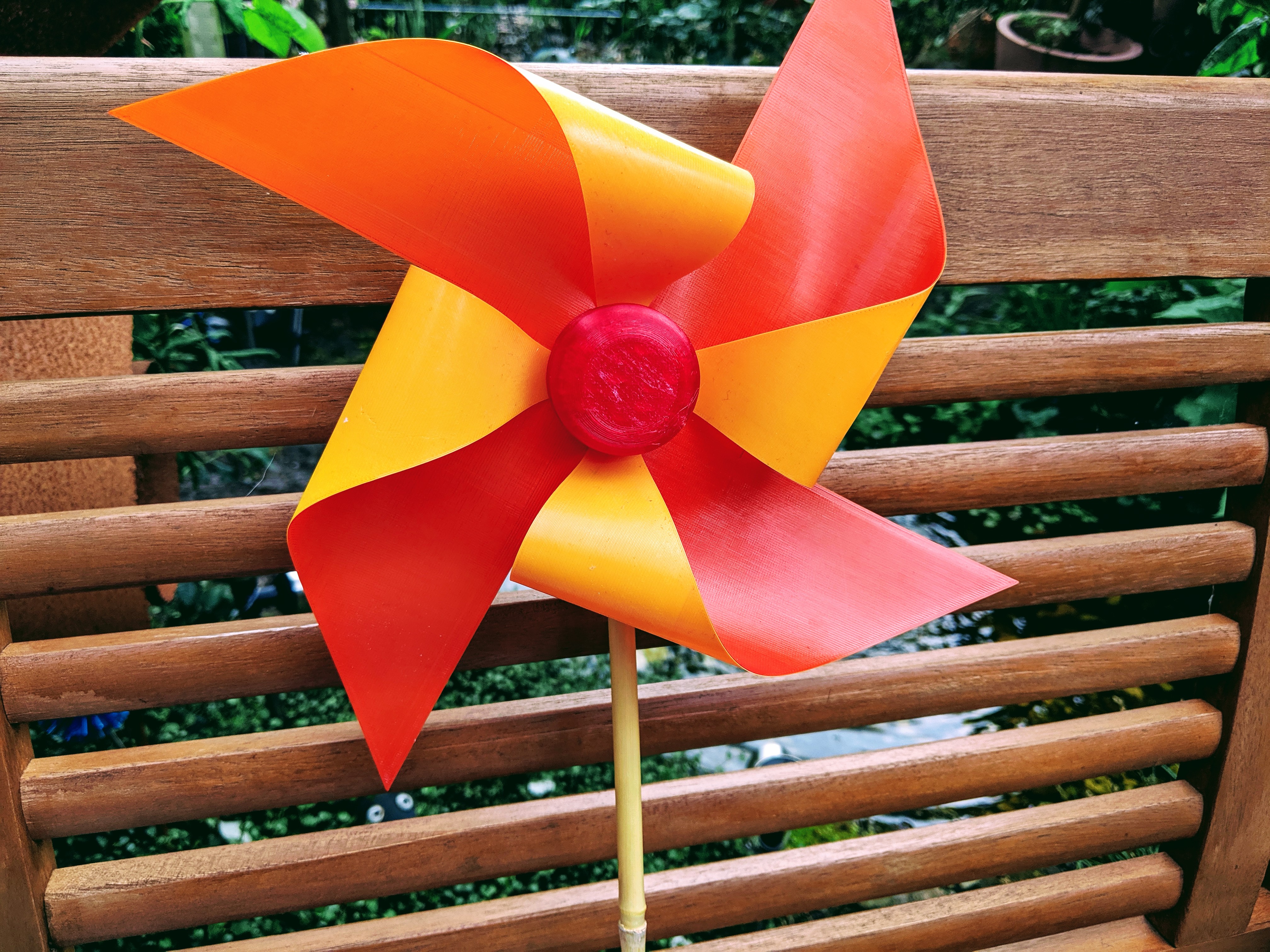 Pinwheel / Windmill (Garden / Toy)