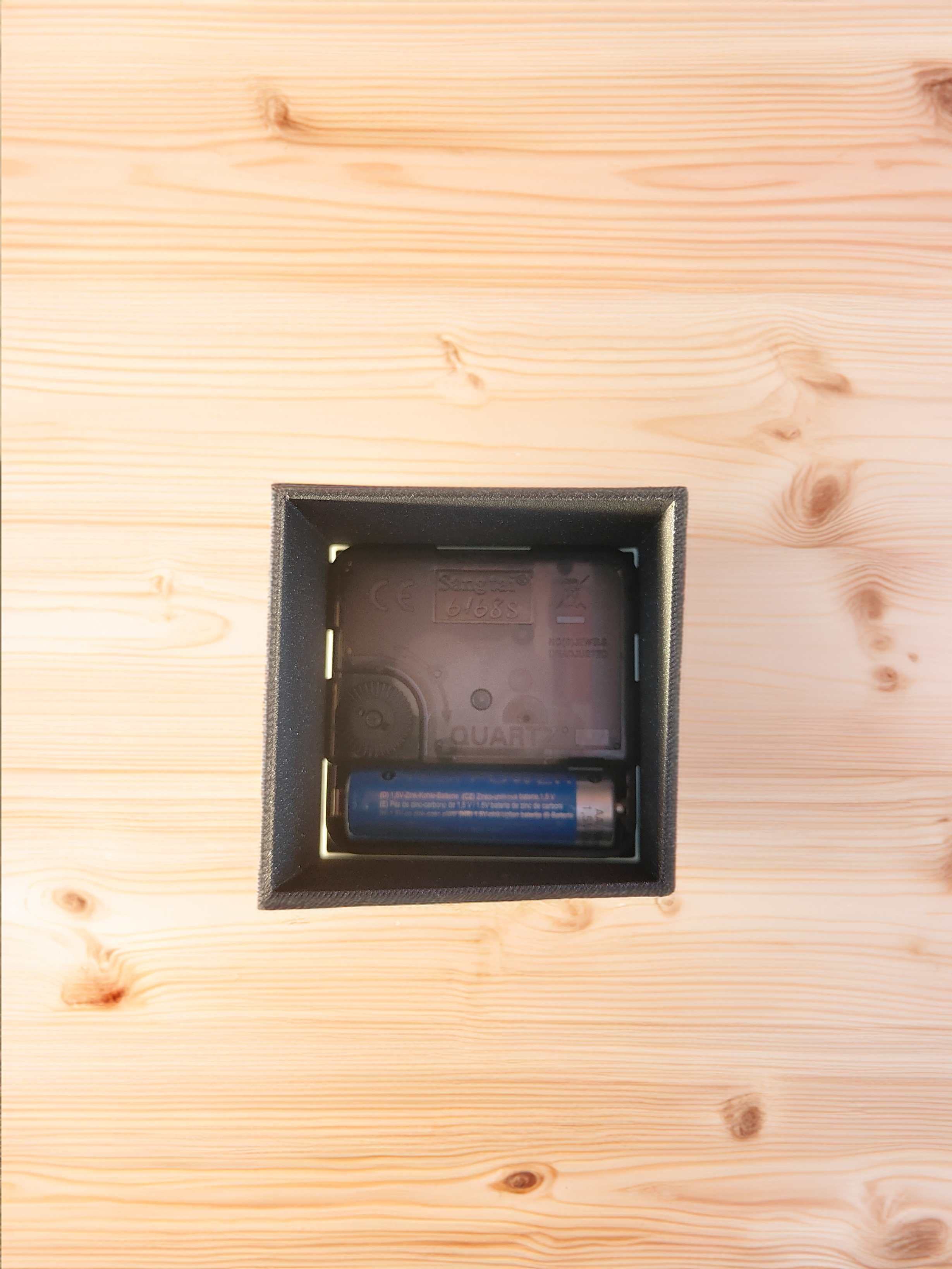 Miniatura 5 do modelo 3D Qbe Clock (Free edition)