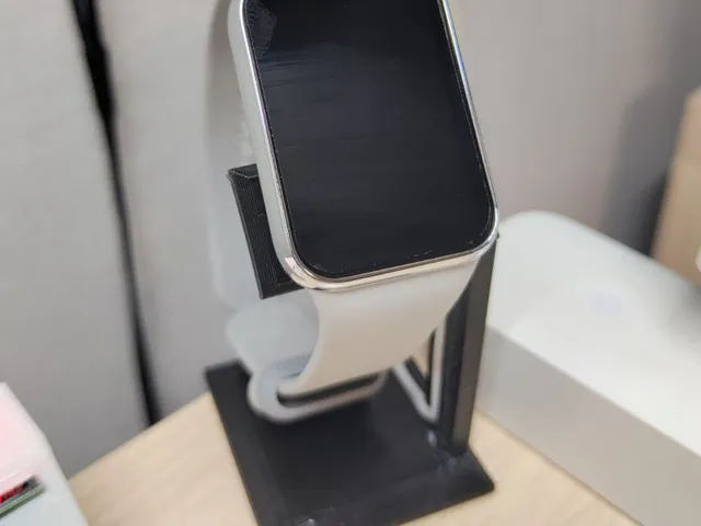 Mi Band 8 Pro charging stand