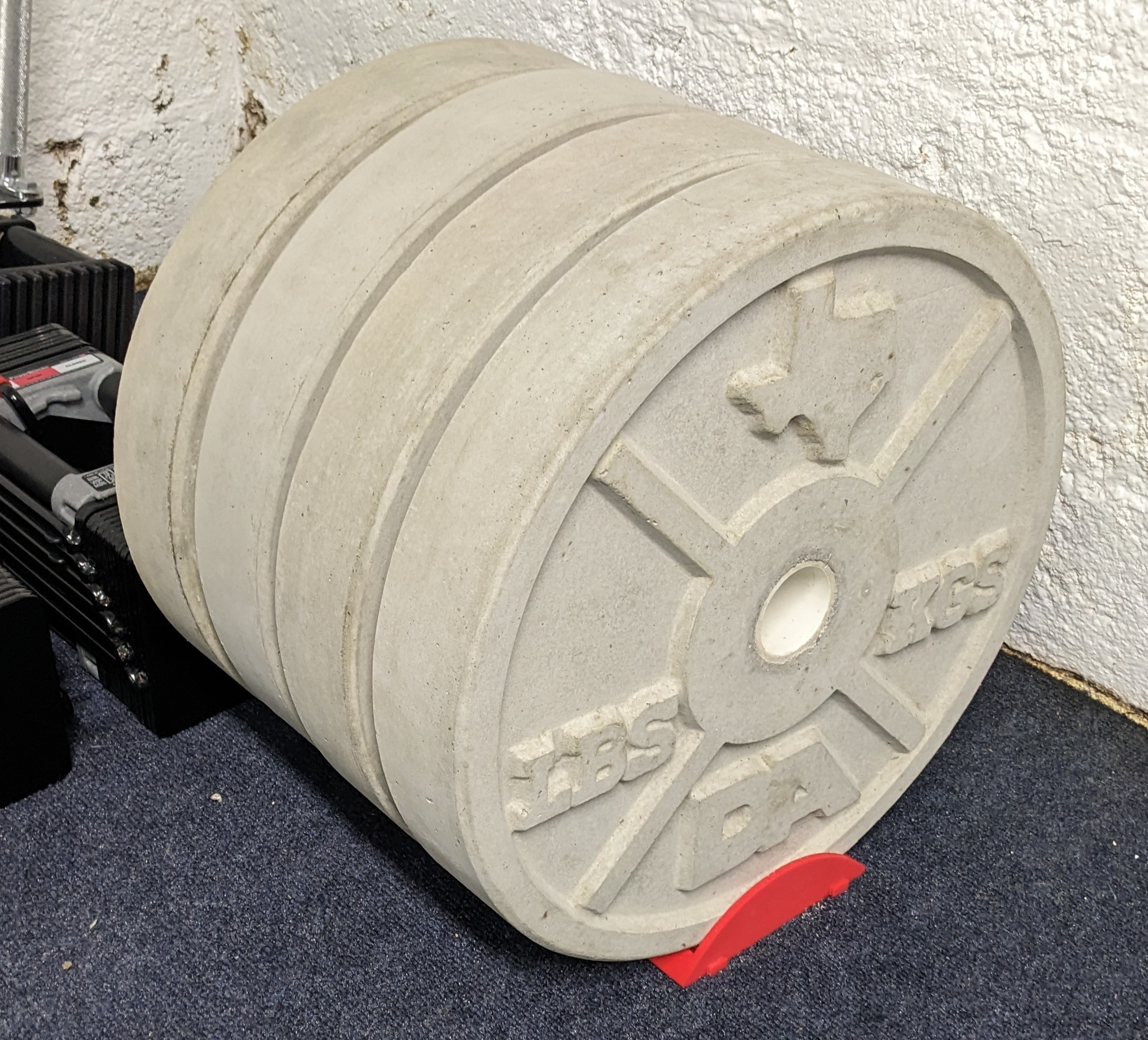 Weight plate floor stands
