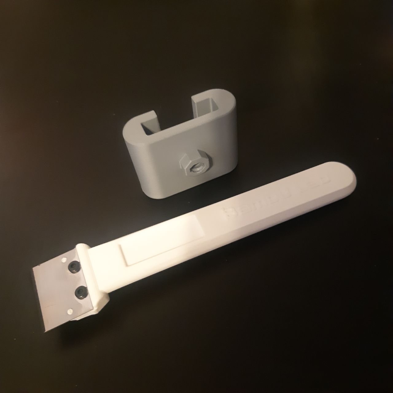 Miniatura 2 do modelo 3D Bambu Scraper Holder for Multiboard