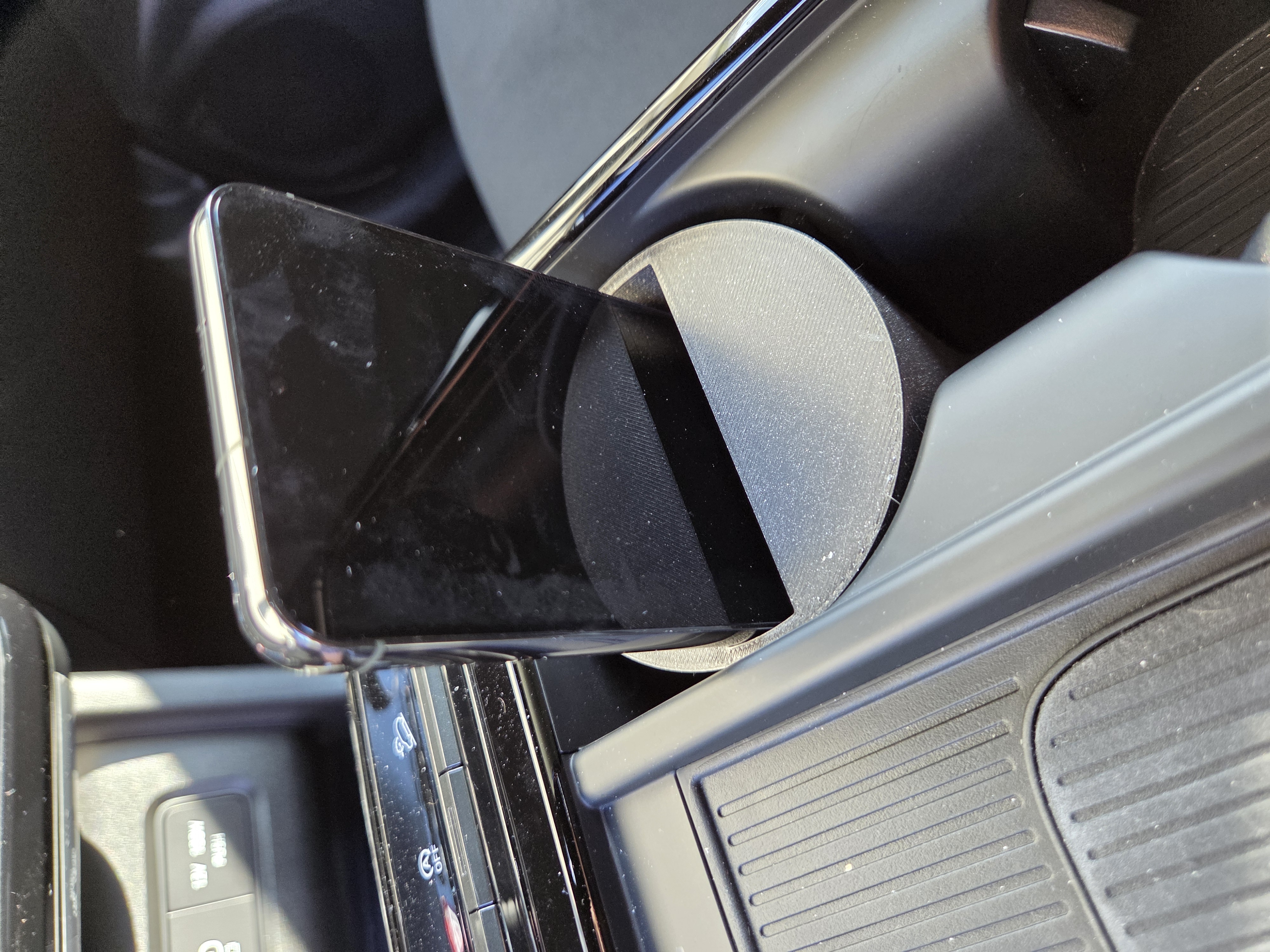 Smartphone Holder for New Tucson NX4