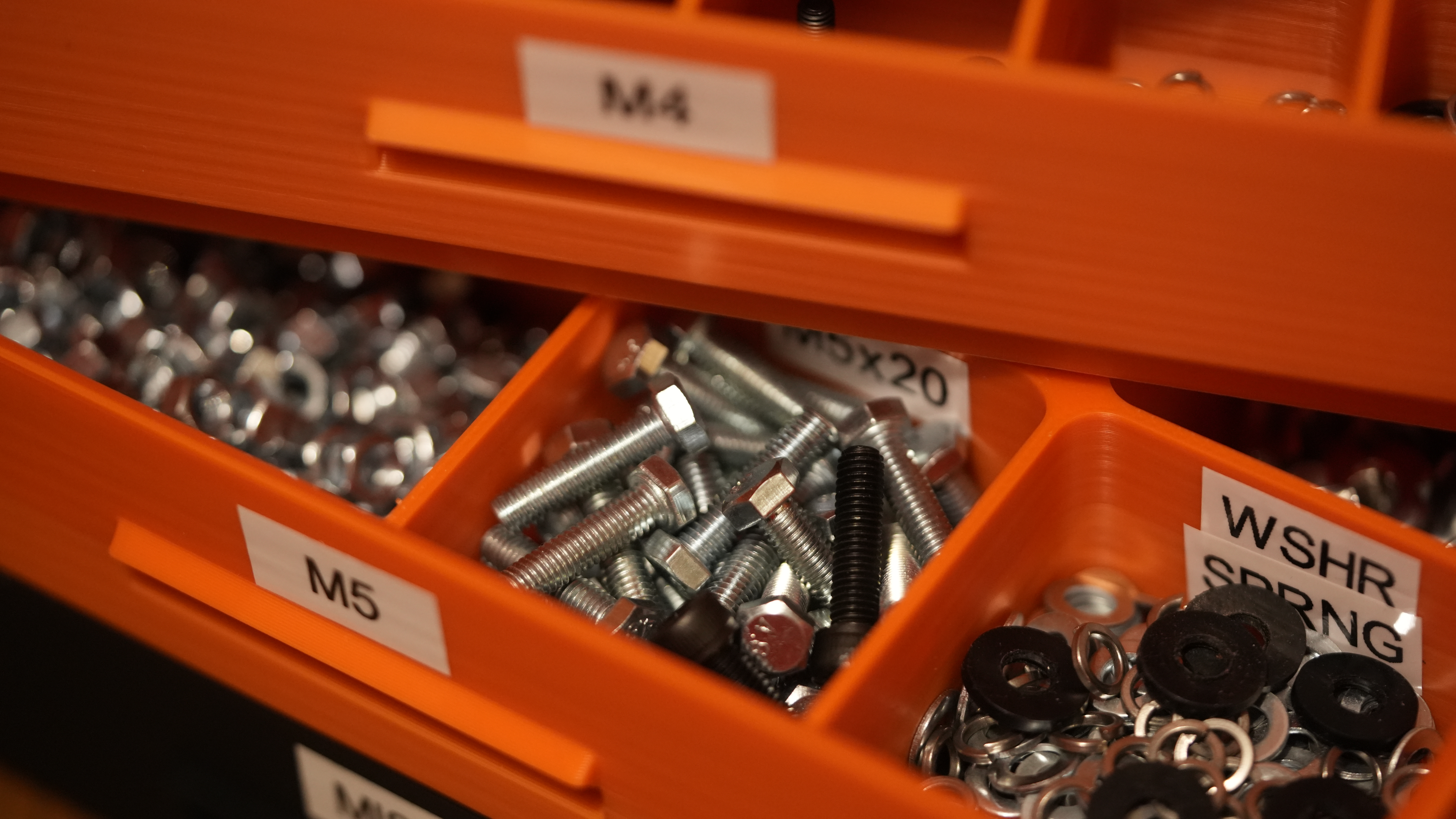 Miniatura 4 do modelo 3D Stackable Screw Organiser