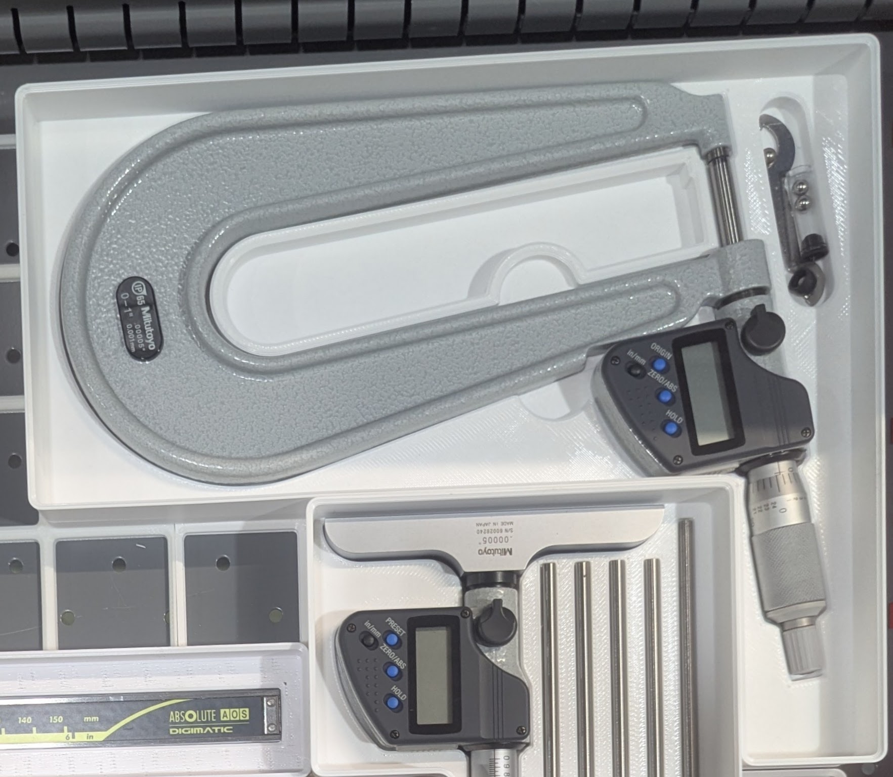 Mitutoyo Deep Throat Digital 1" Micrometer 389-351-30
