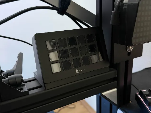 AJAZZ AKP153 Streamdeck - Sim Rig Mount for 40x80 mm aluminium profile