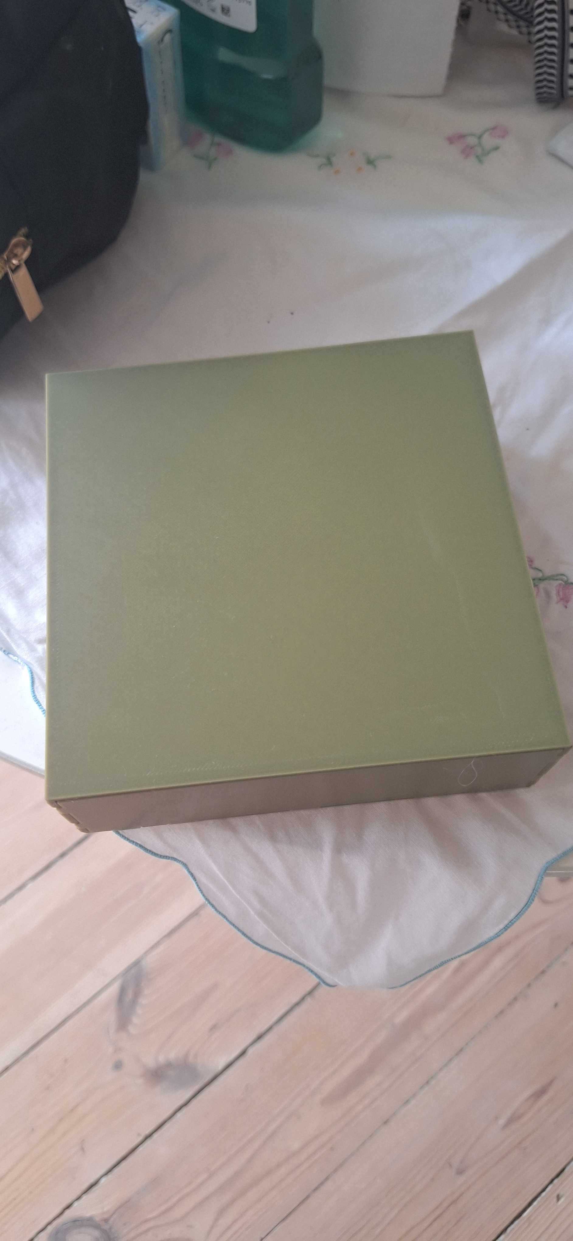 Elongated Finger Joint Board Game Box - DIY Assembly