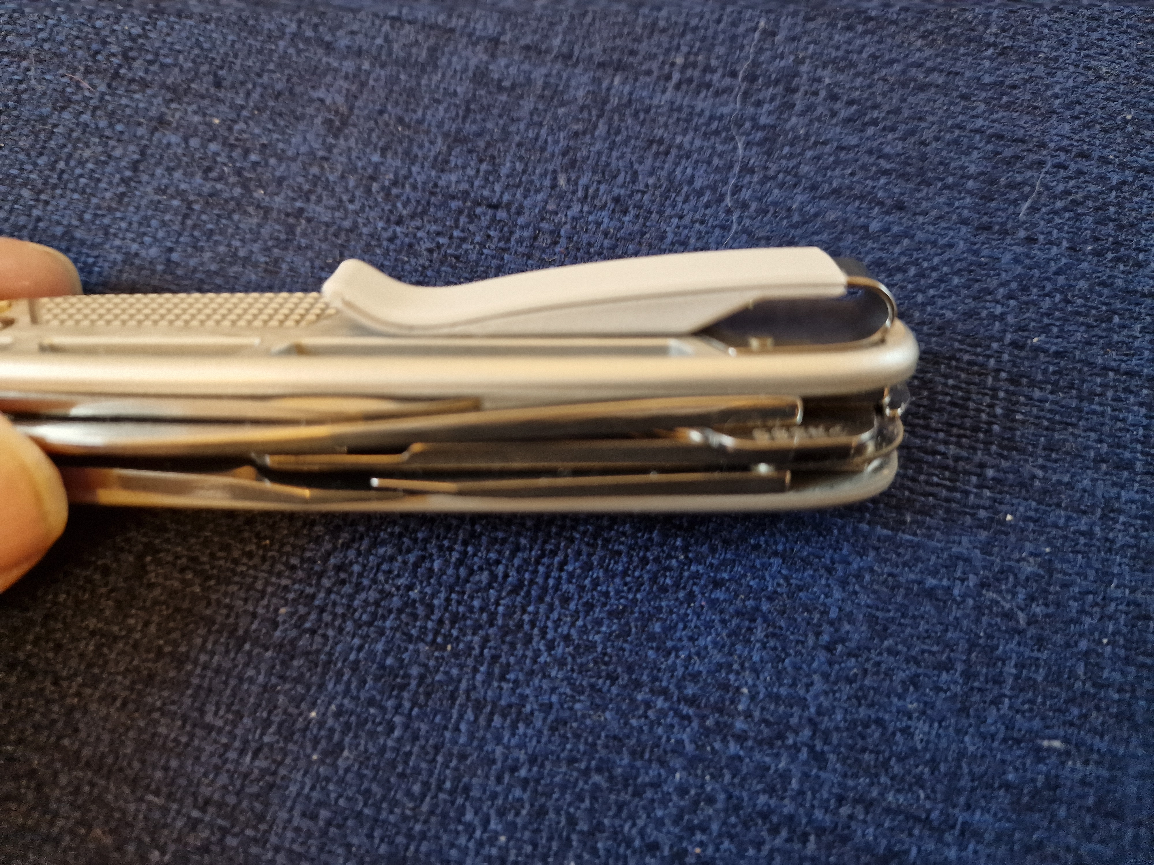 Victorinox Synergy X Pocket Clip Strength Enhancer