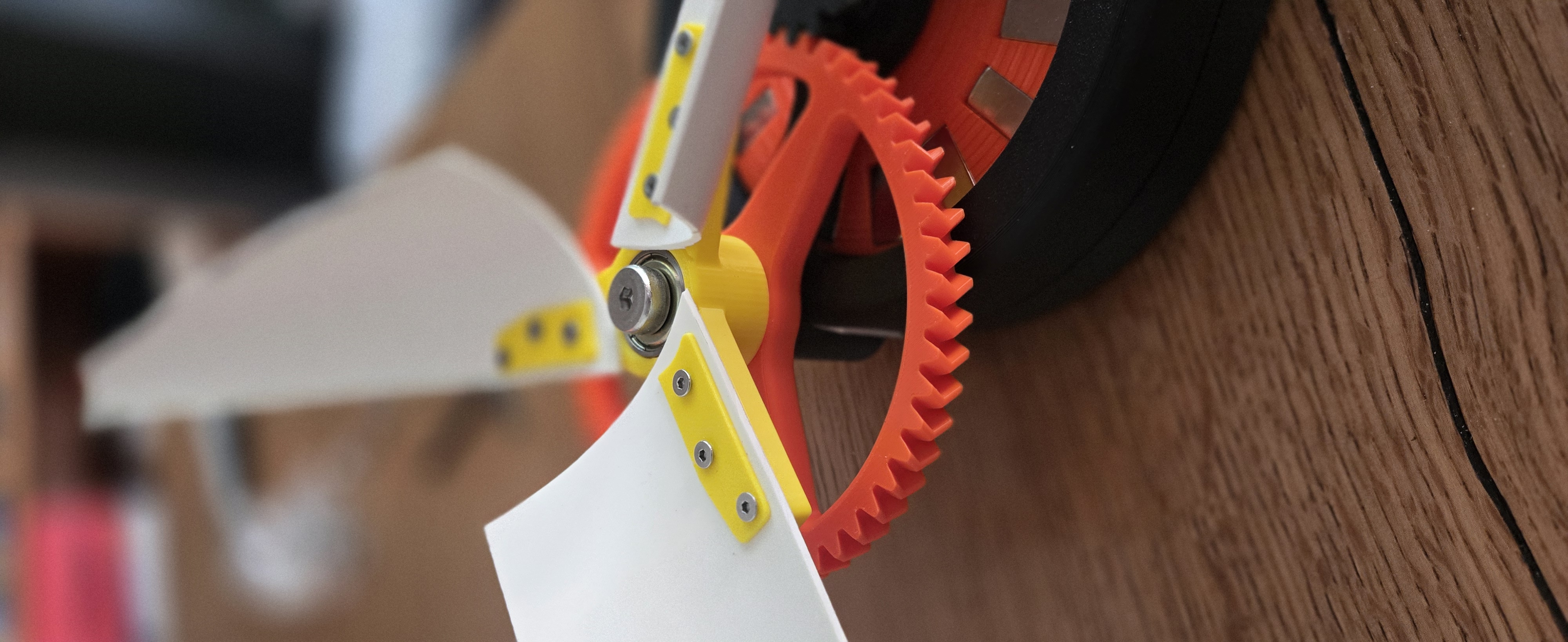 Windmill hub adaptor for generator