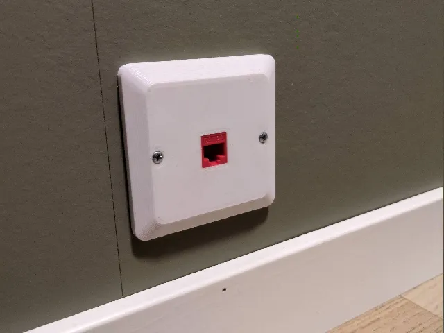 Network faceplate for RJ45 keystone