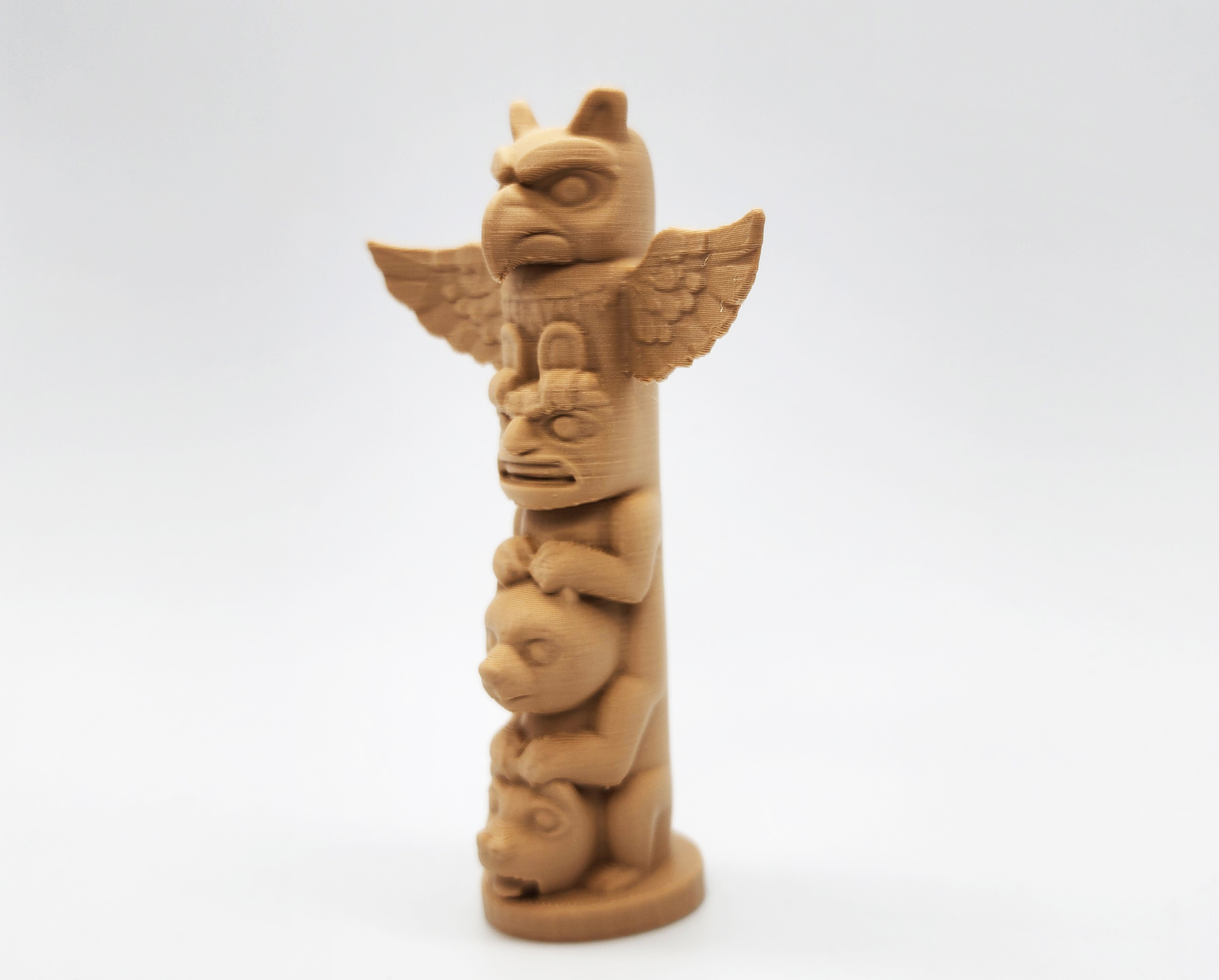 Full Eagle Totem Pole — thumbnail 3