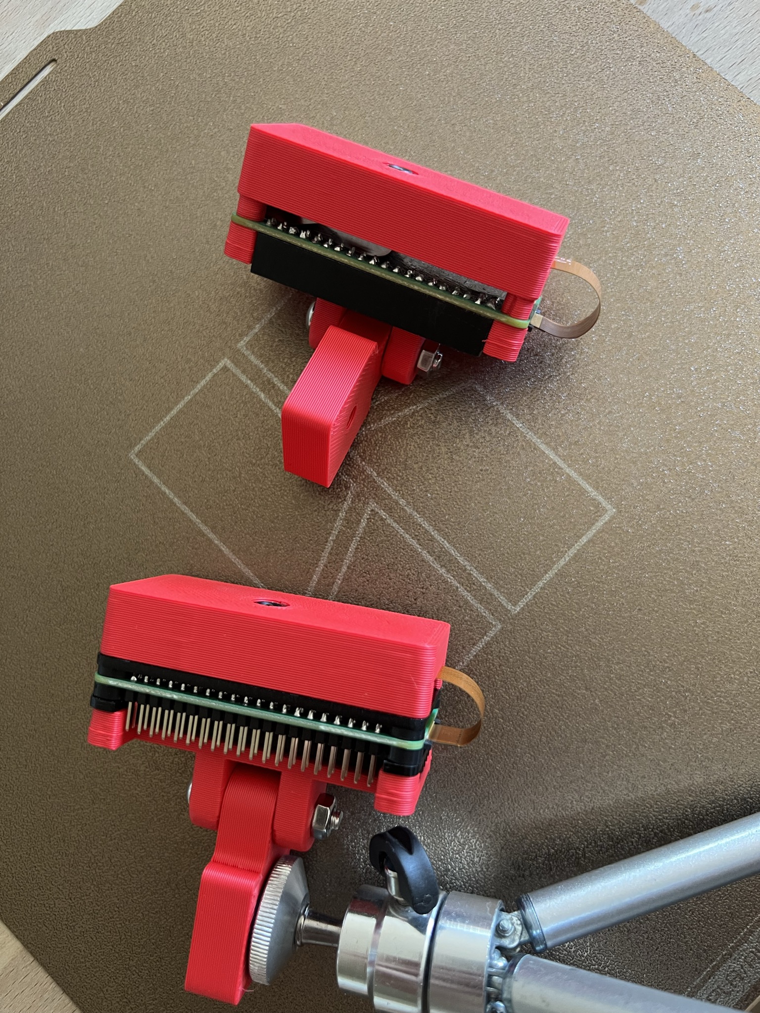 Miniatura 5 do modelo 3D Raspberry Pi Zero camera case