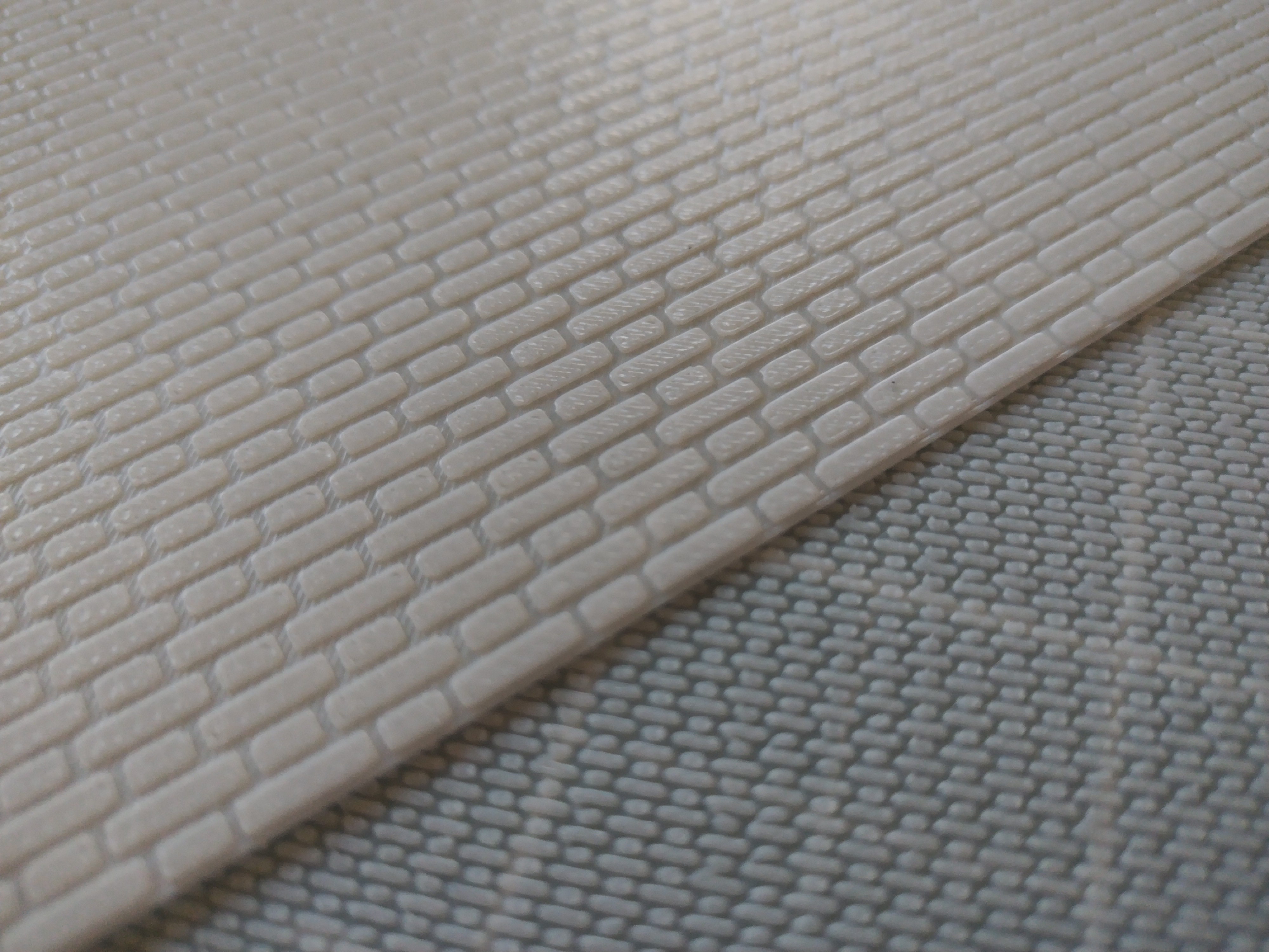 [H0, 0 et 1] Feuille texture briques Flamand