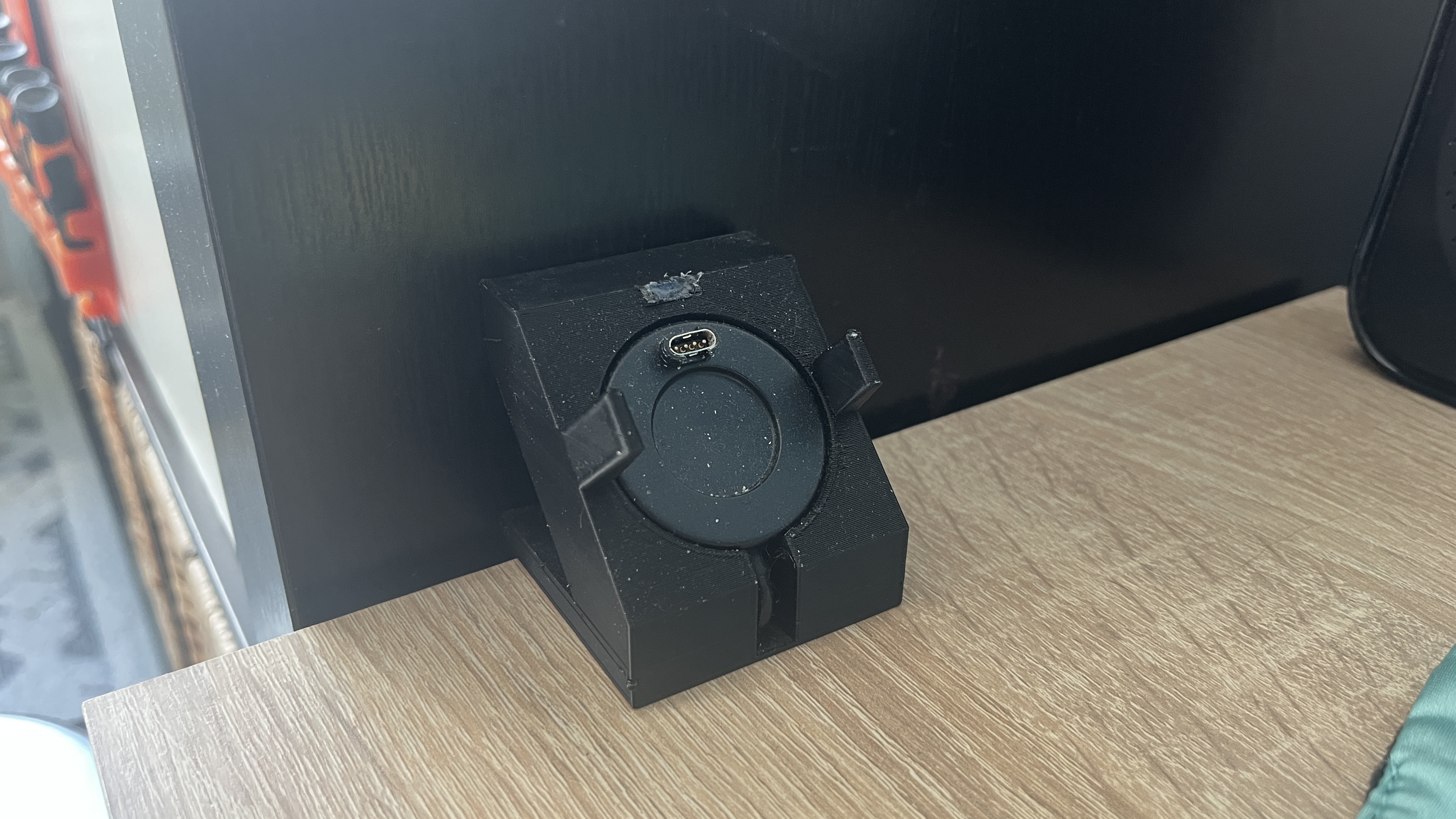 Garmin Venu SQ 2 3rd party charger holder