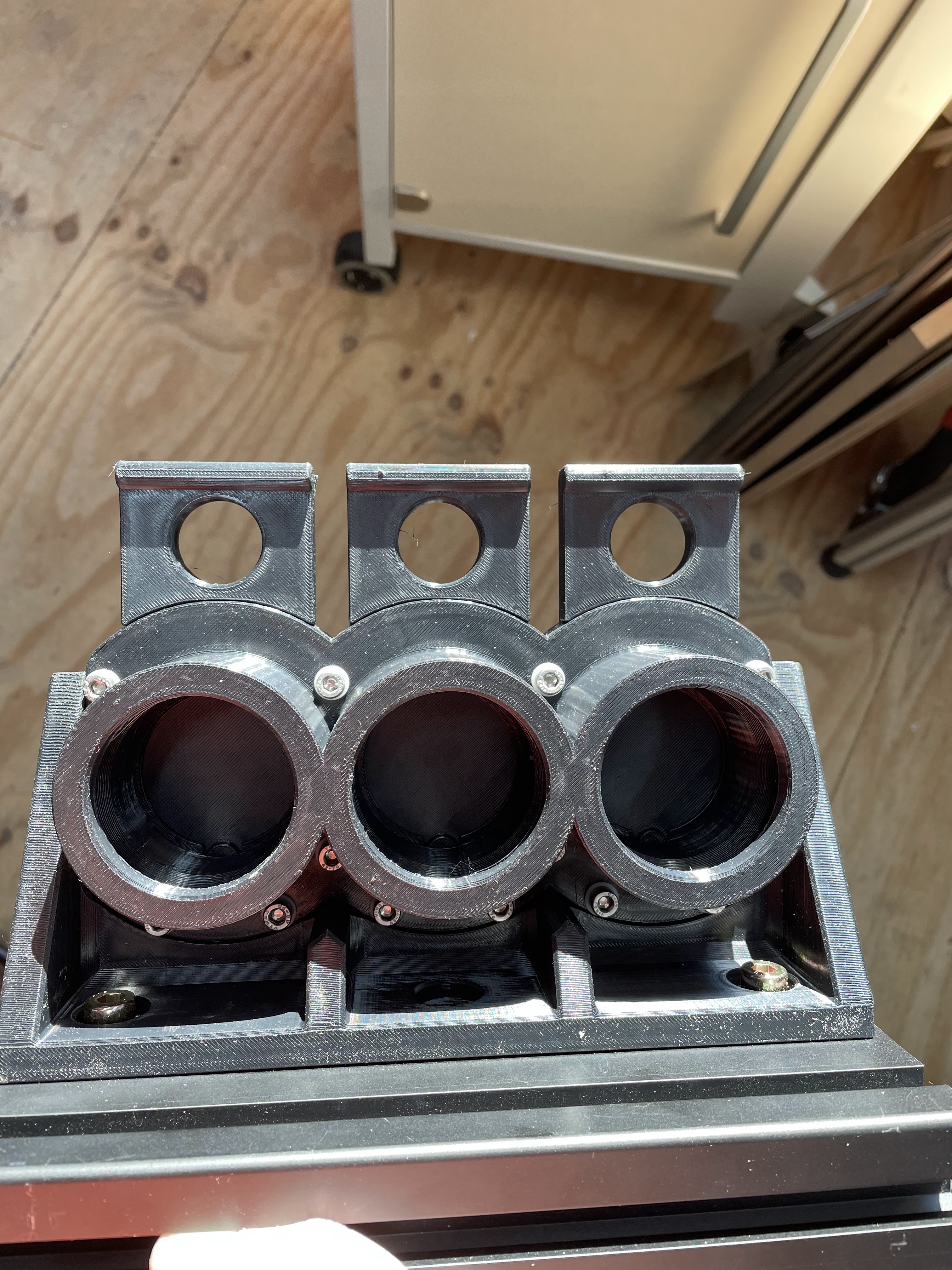 4040 extrusion mount for 3way distribution with blast gate