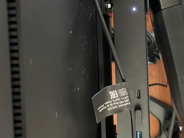 D6000 VESA Plate for D6000 Desk Mount