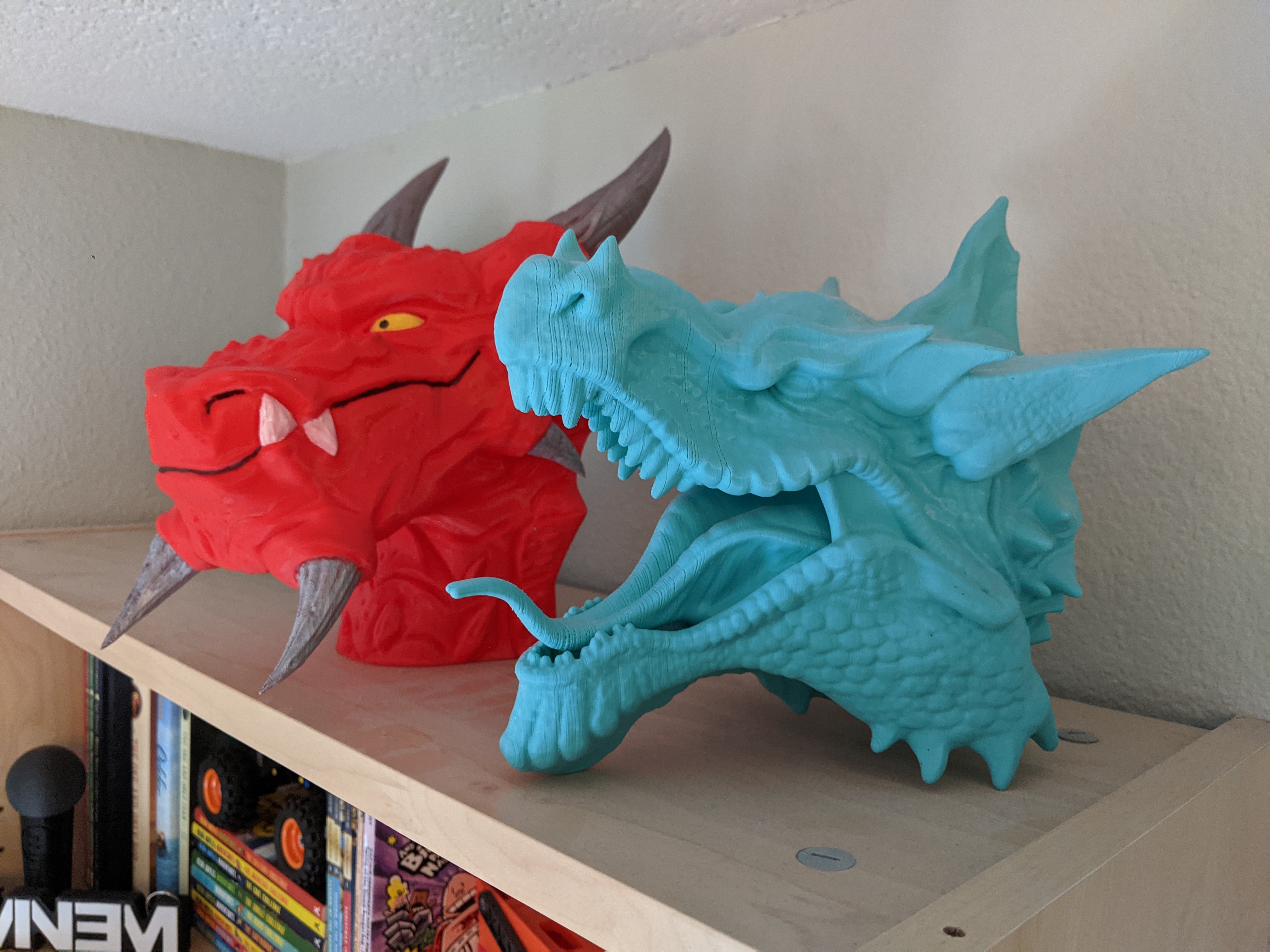 Horned Dragon — miniatura 2