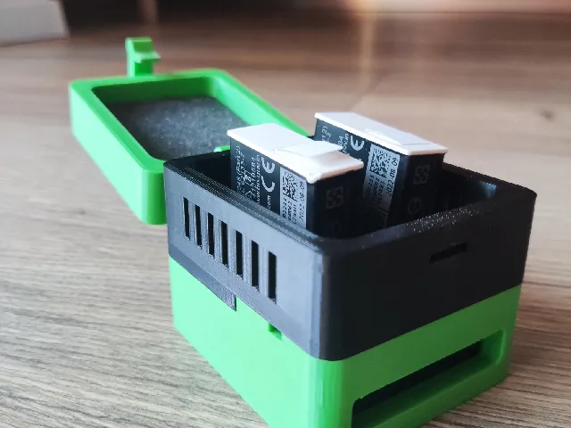 GoPro charger case