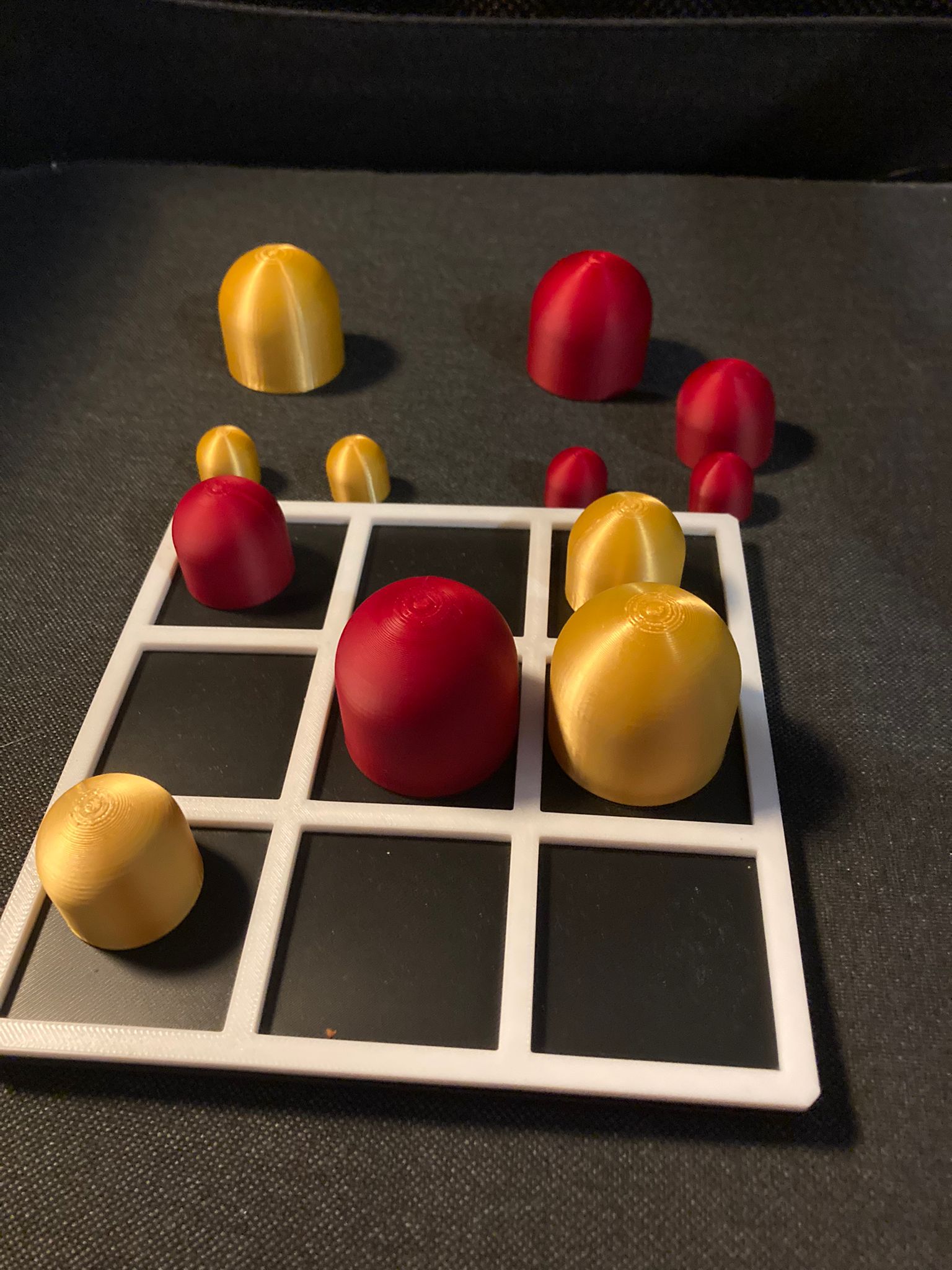 Miniatura 2 do modelo 3D Tic Tac Toe Ultimate