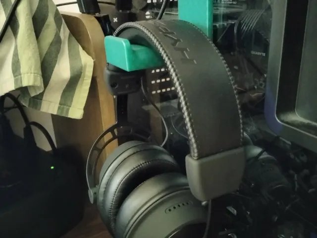 Headphone Hanger