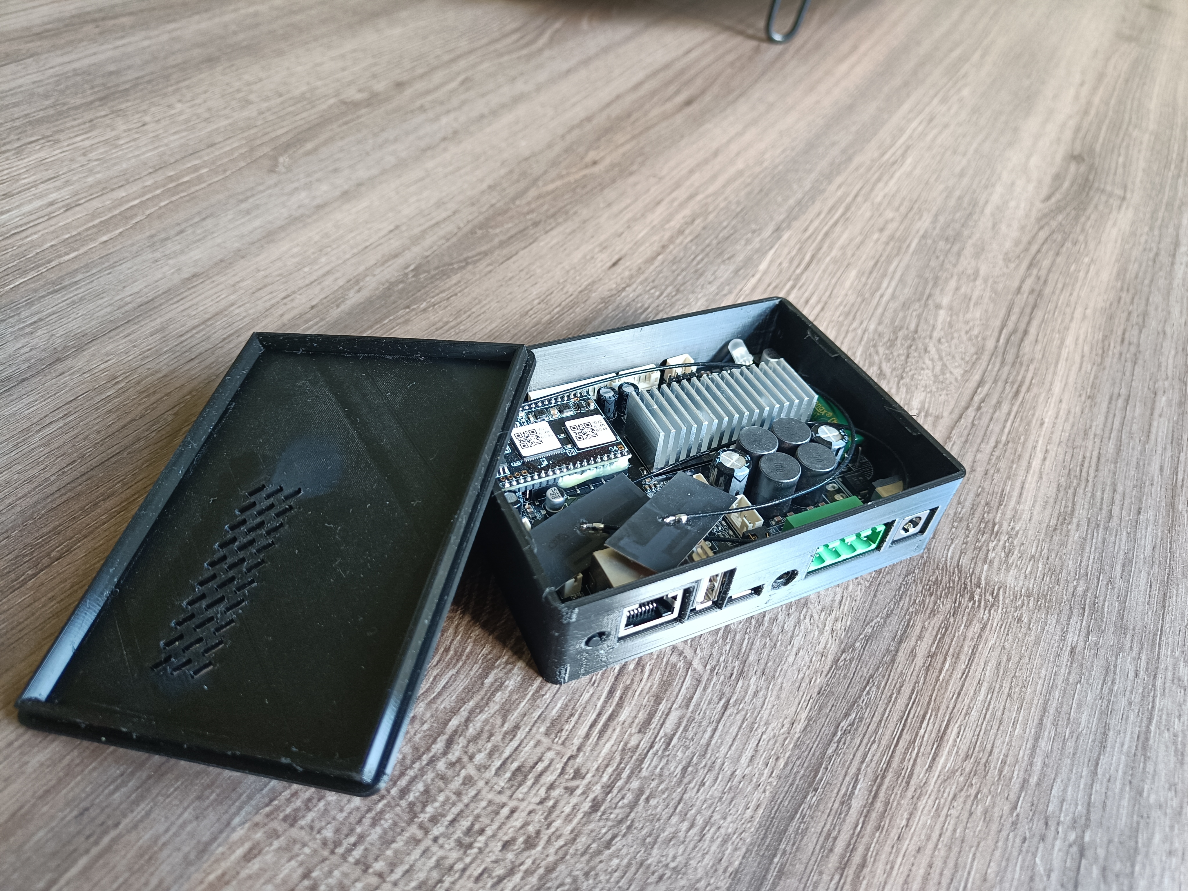 Arylic Up2Stream Amp v4 case