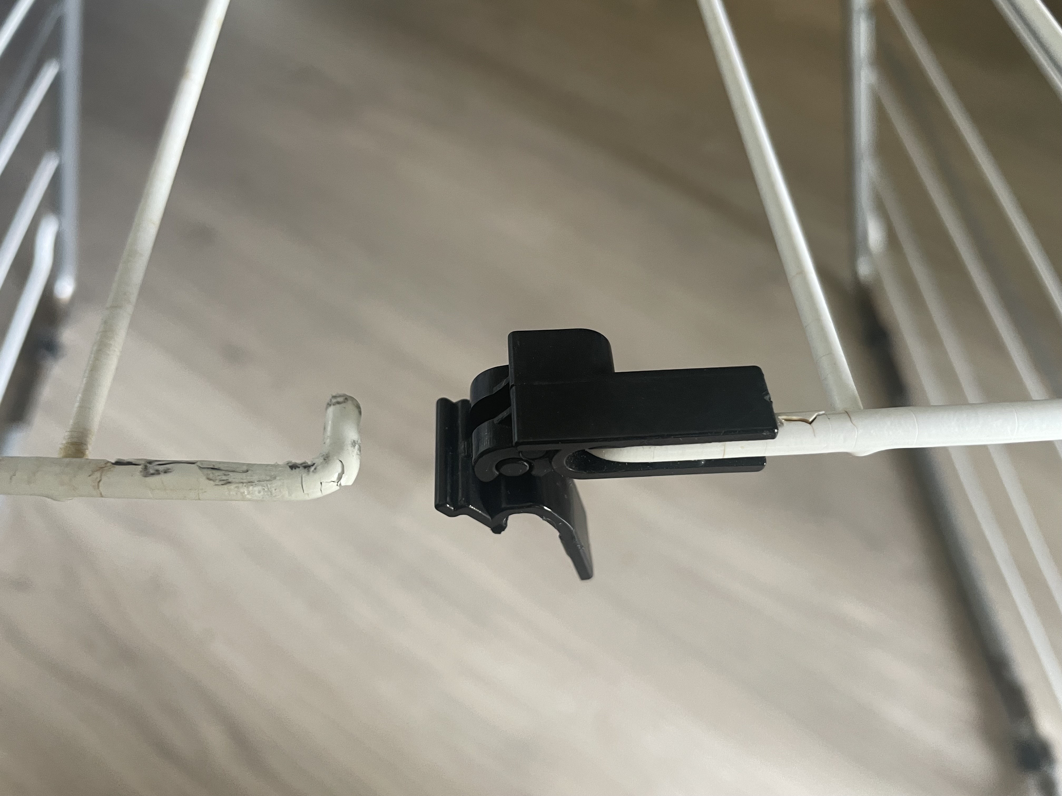 Miniatura 4 do modelo 3D Clothes drying rack - Replacement hinge