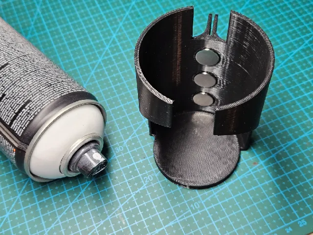 Spray Paint Can Shaker / Mixer for Reciprocating Saw