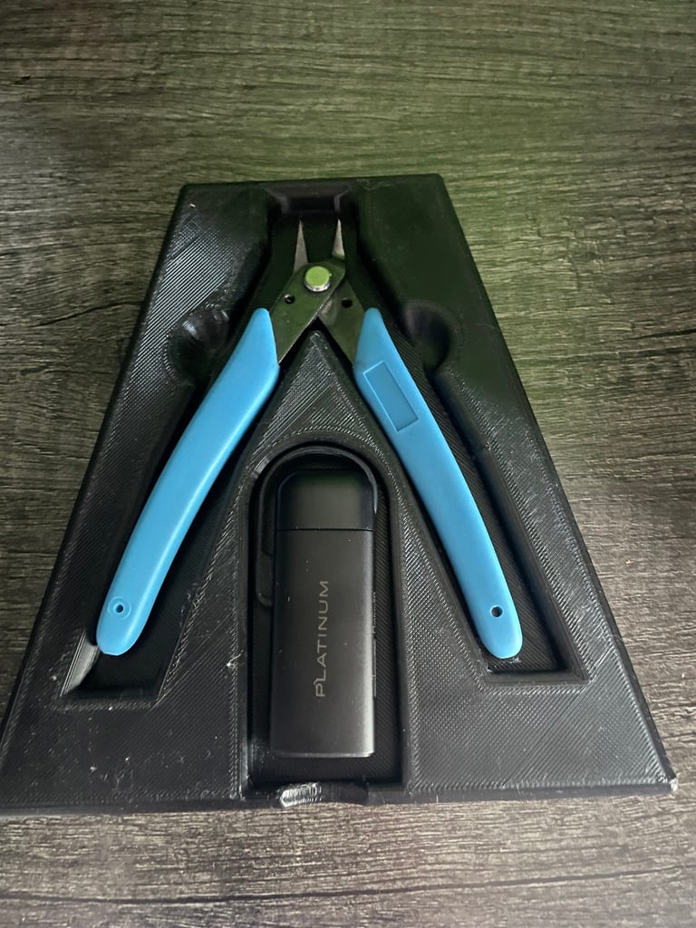 Universal Tool Holder