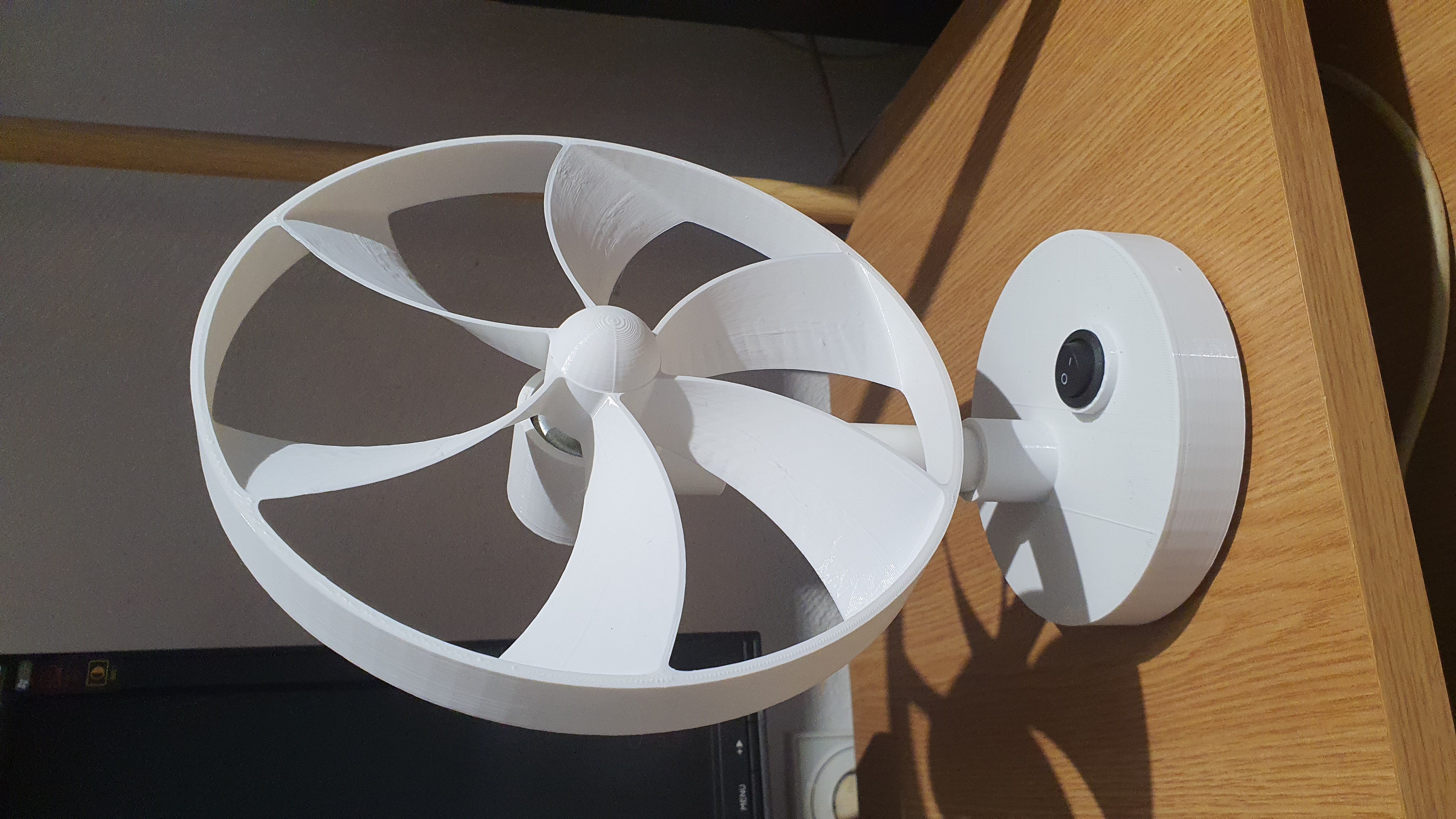 Fan for desktop