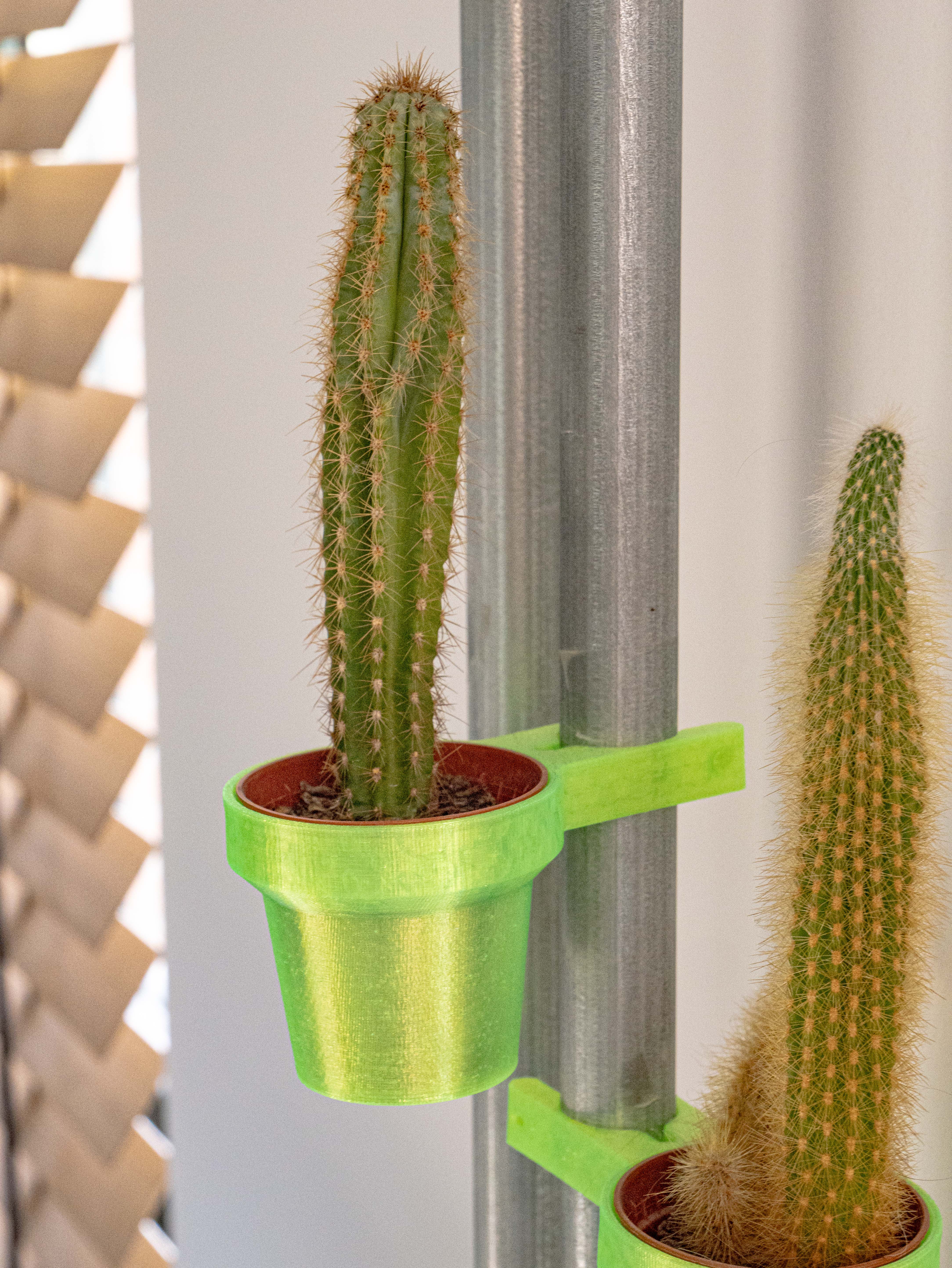 Mini Clipping Pot