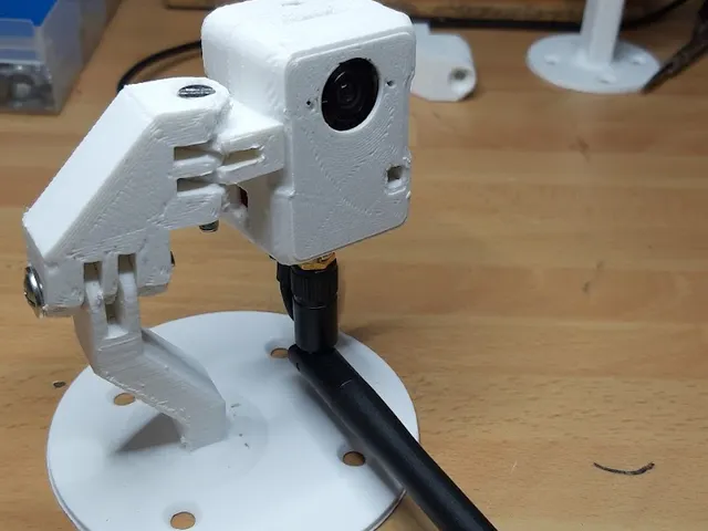 ESP32 cam enclosure with adjustable joint/mount (180 degrees)