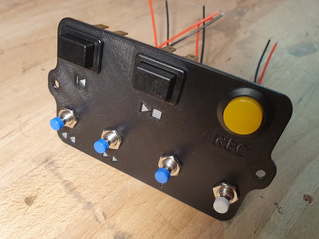 Miniatura 15 do modelo 3D Button Box for Roland E-Drum Racks
