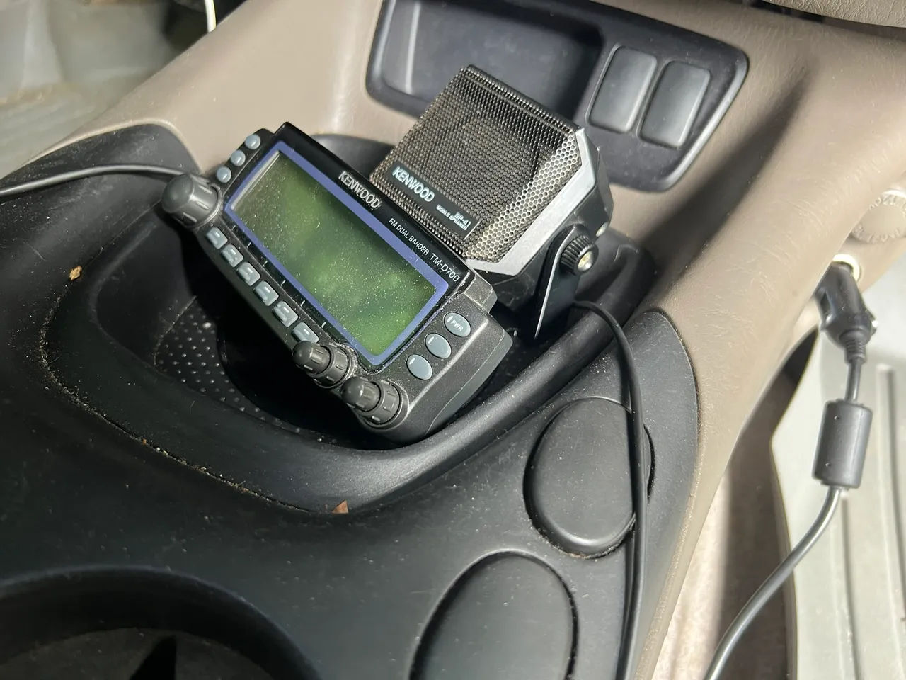 Kenwood TM-D700 Display and Speaker Mount by tully