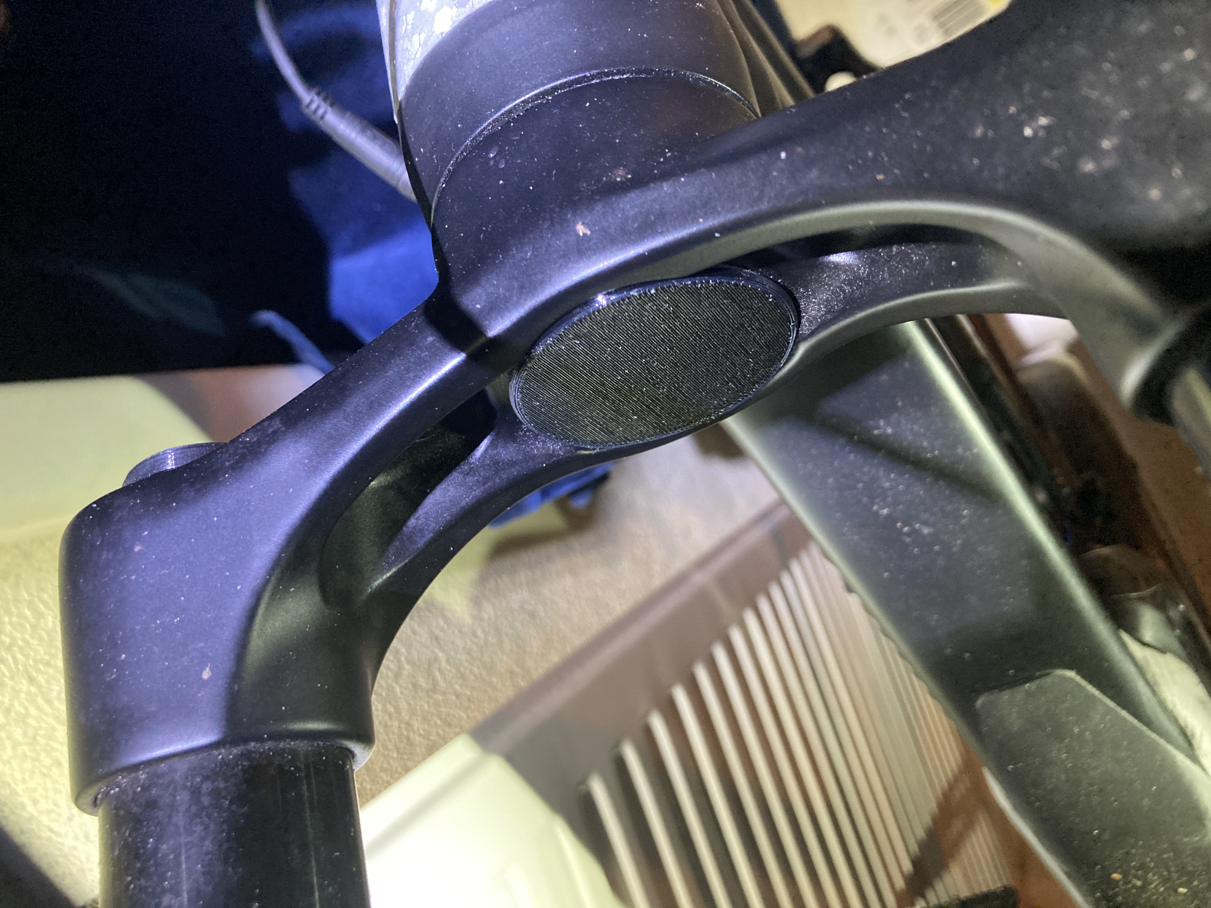 cap for SR Suntour Raidon34 fork