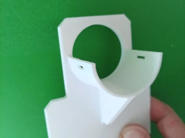 Swimming Pool Pipe Holder — foto autora