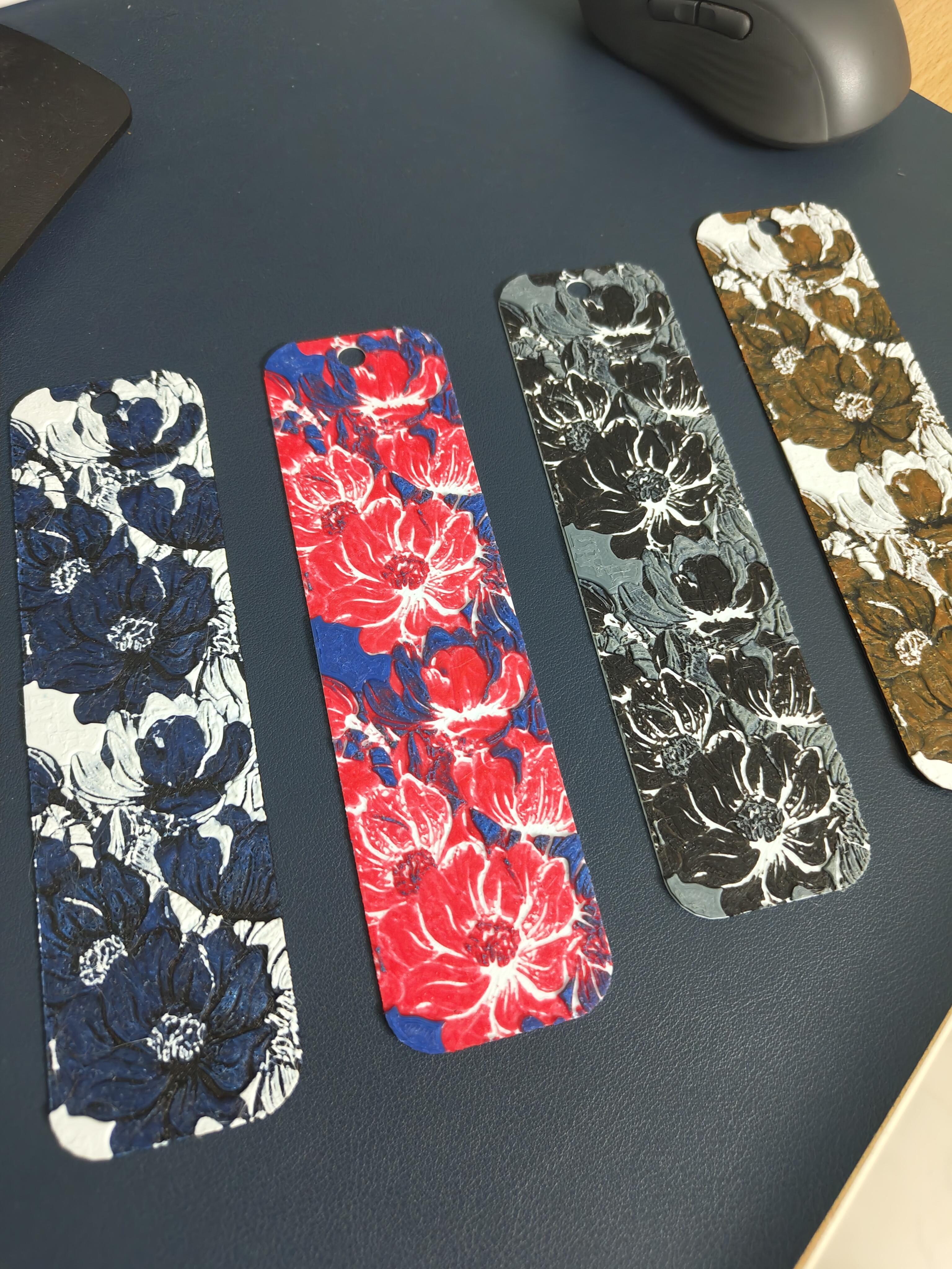 Miniatura 2 do modelo 3D Flower Bookmarks