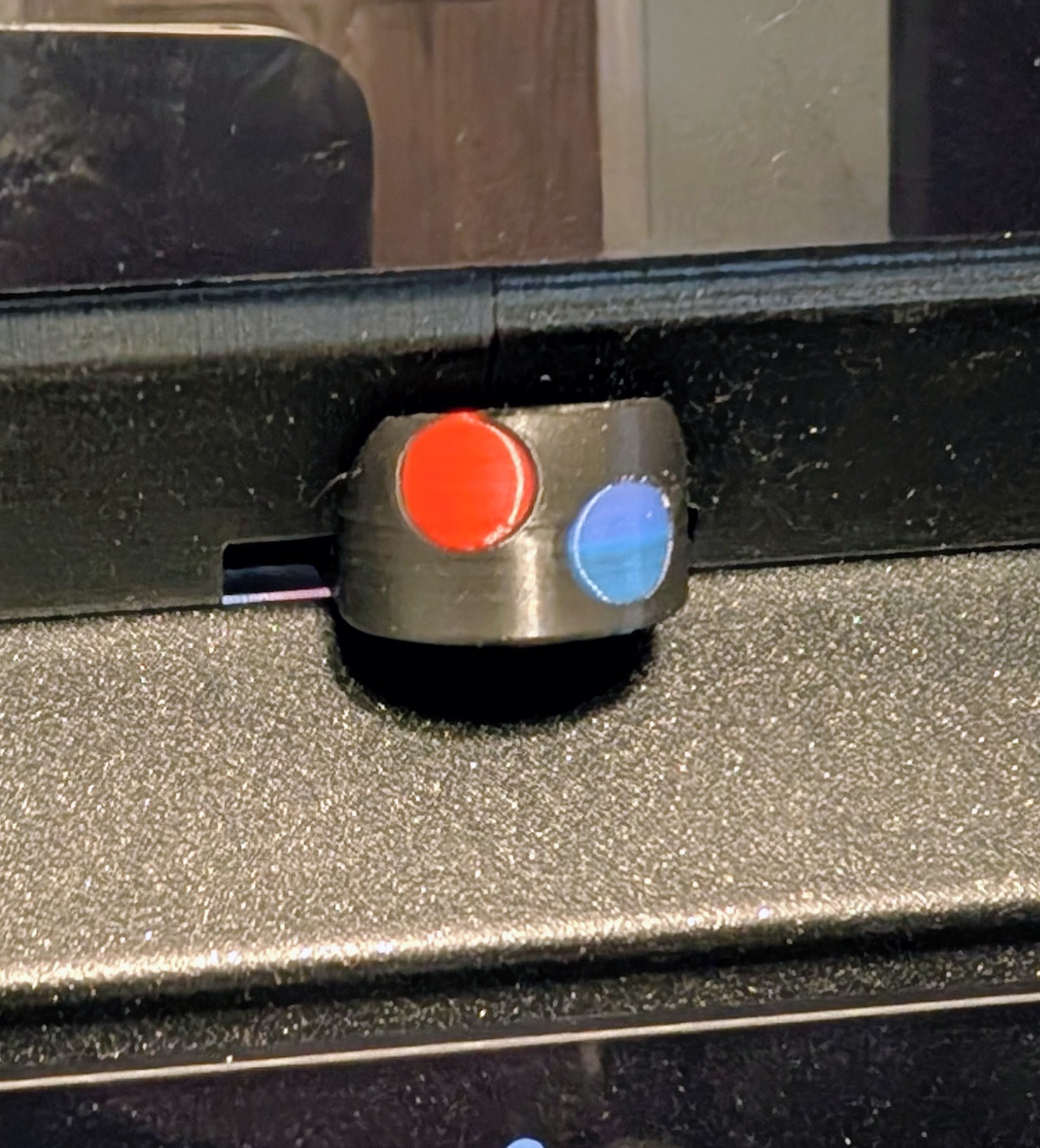 Coreboxx Chunky Vent Switch with hot and cold indicator