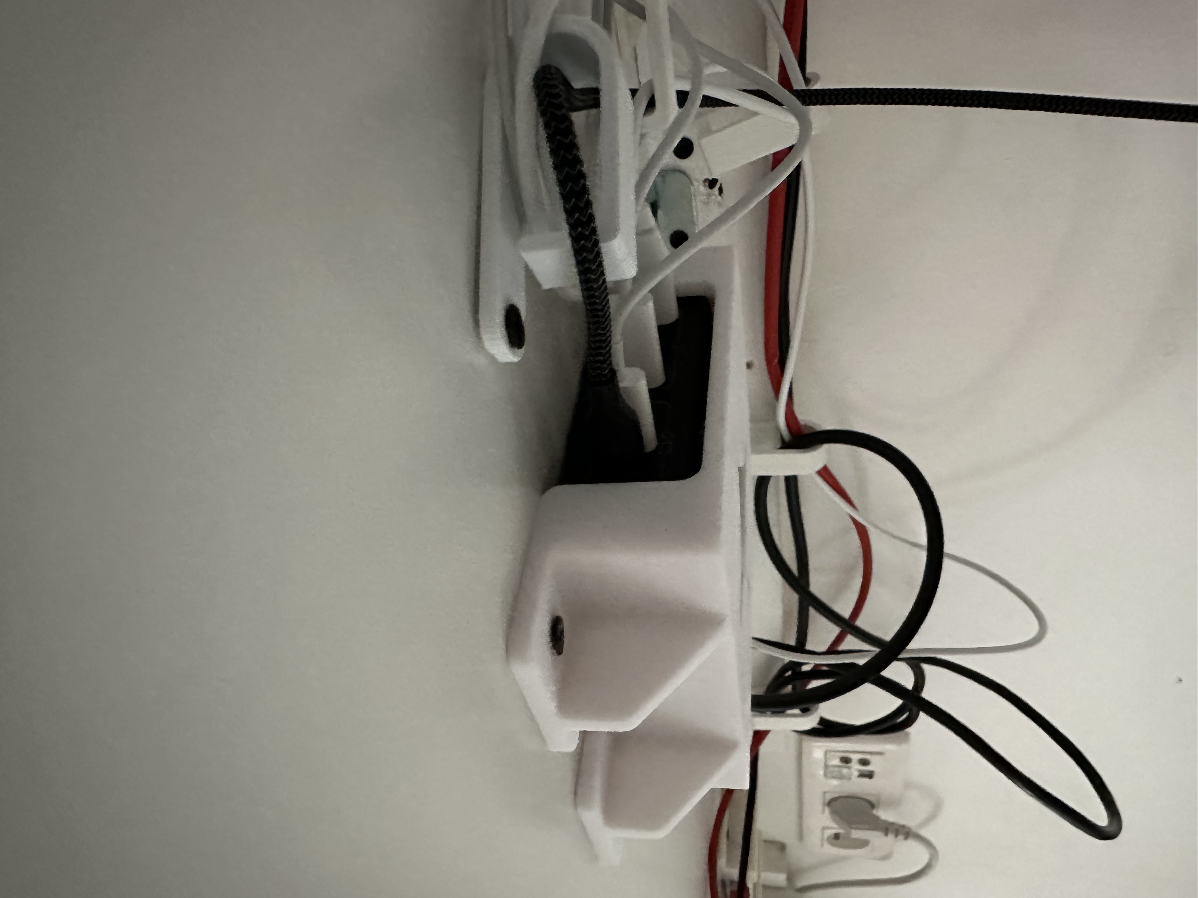 Underdesk Support for UGreen 200W