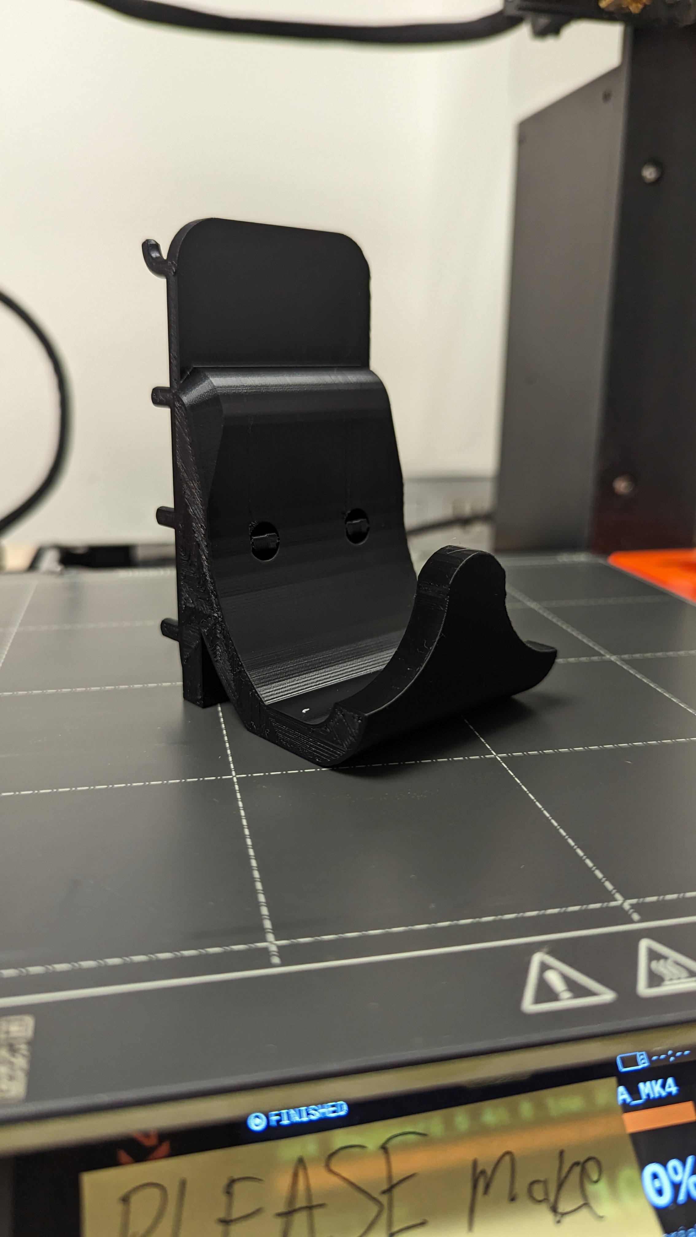 Miniatura 1 do modelo 3D PS5 Controller Pegboard Mount