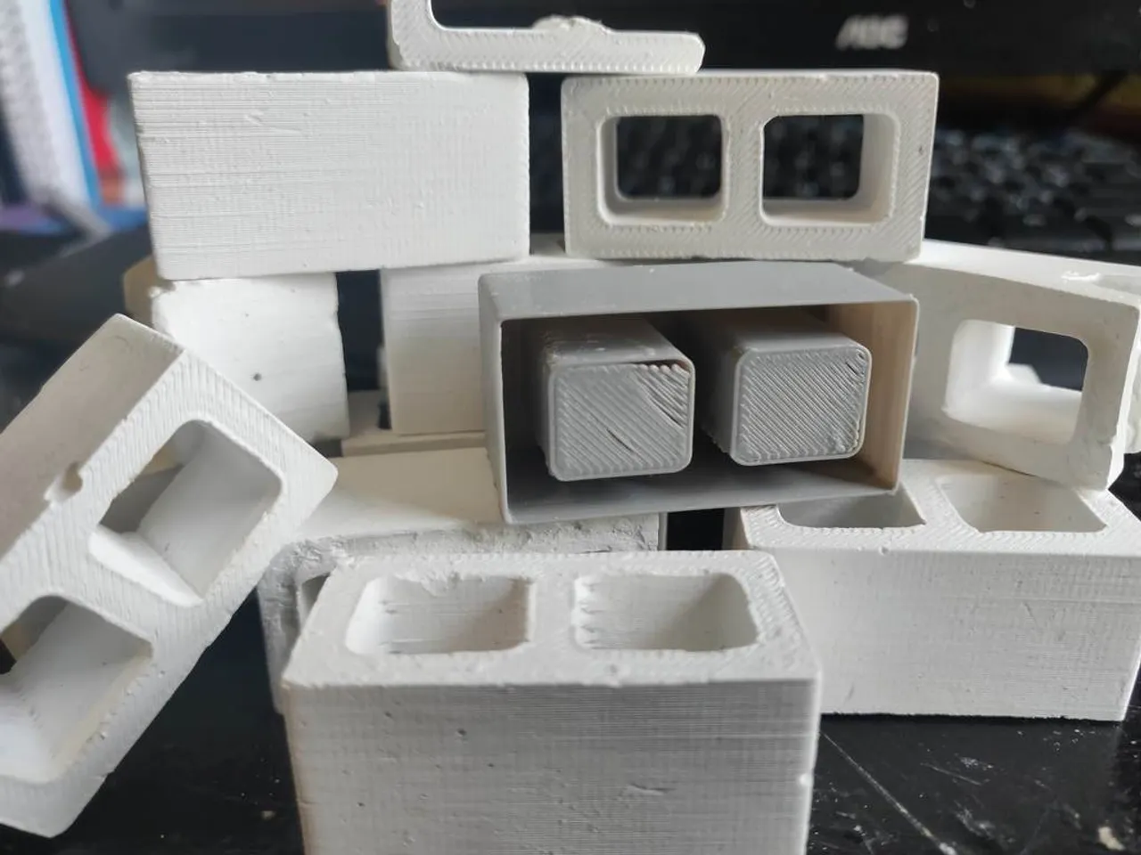 1:12 Scale Mini Cinder Block Mold