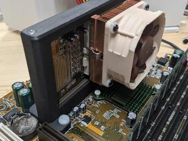 Slotket CPU retention bracket