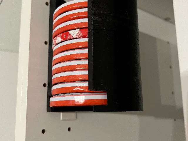 Storage for 86 mm caps for jars/ Magazyn nakrętek 86 mm do słoików.