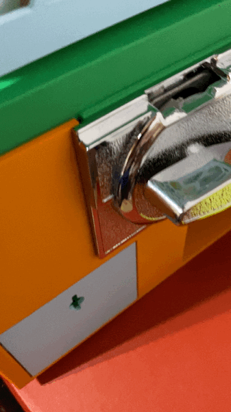 Miniatura 33 do modelo 3D Mechanical Vending Machine