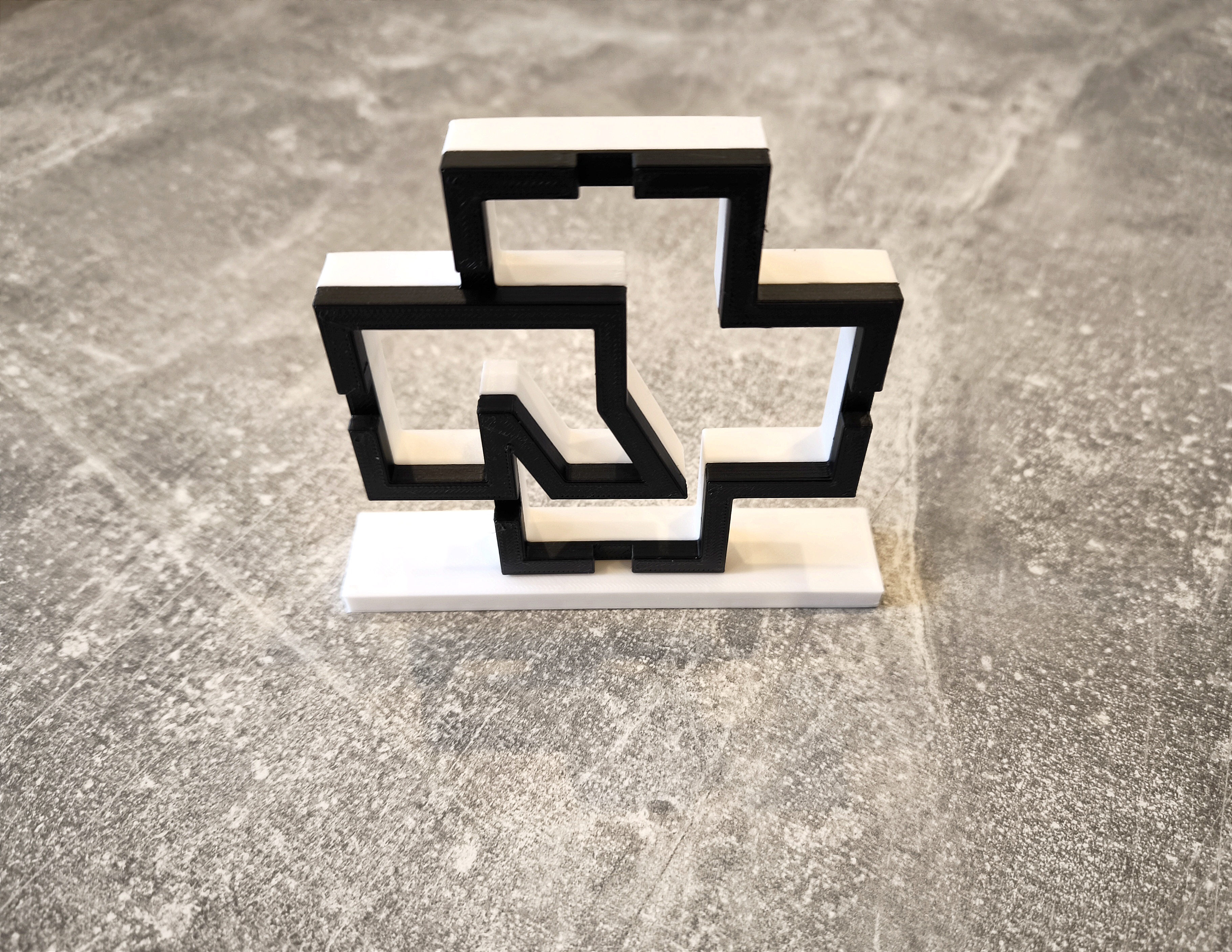 Rammsteinlogo zum Aufstellen