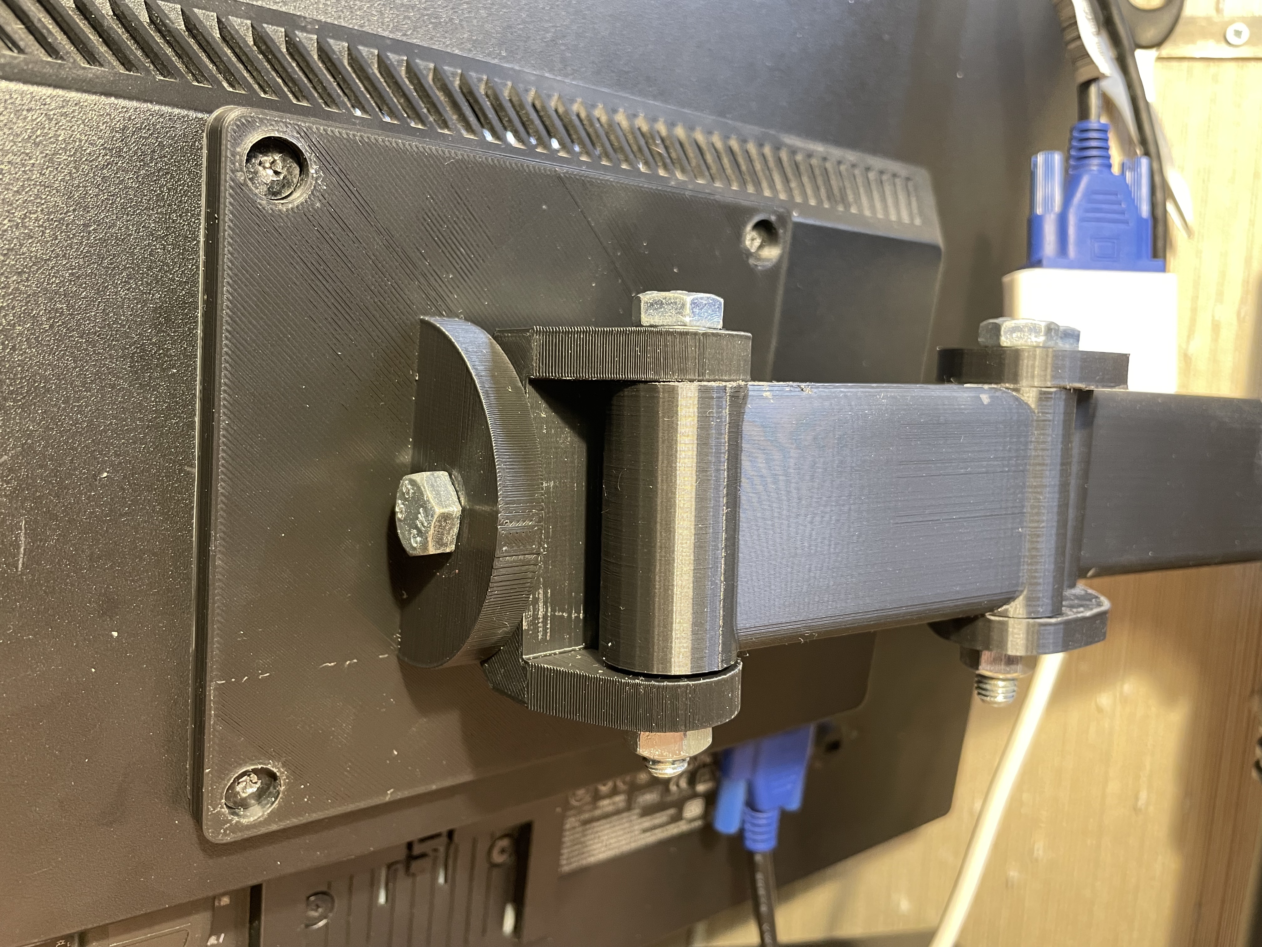 Monitor arm Vesa 100mm