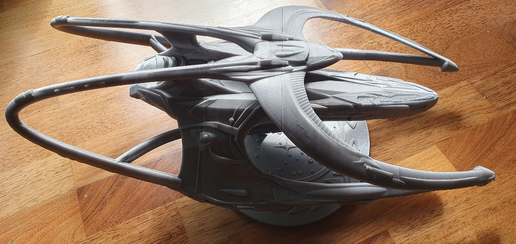 Andromeda Ascendant in XXXL Format (LxHxW: 50x21x25cm) (Gene Roddenberry) with stand