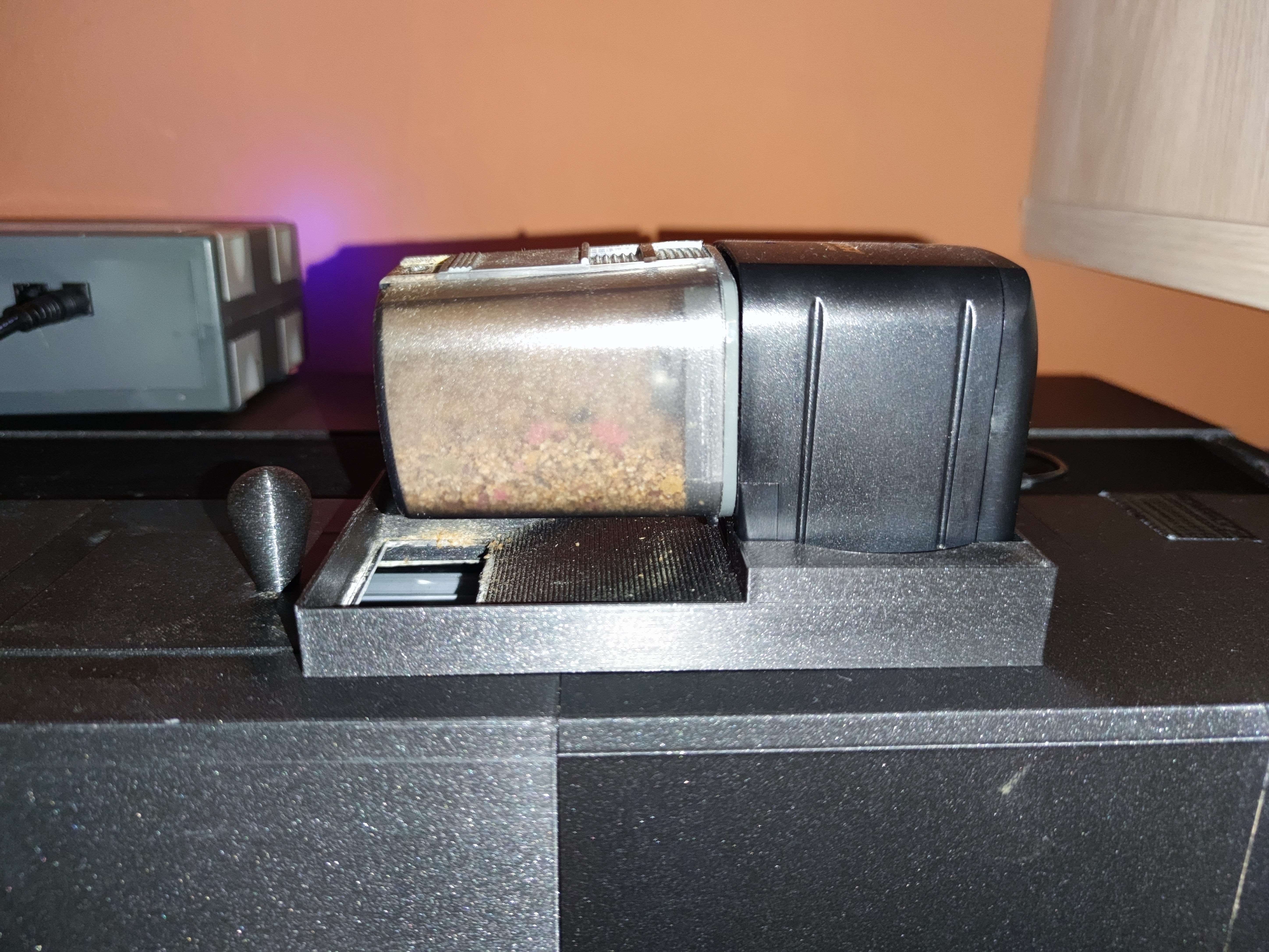 iLonda autofeeder holder Update