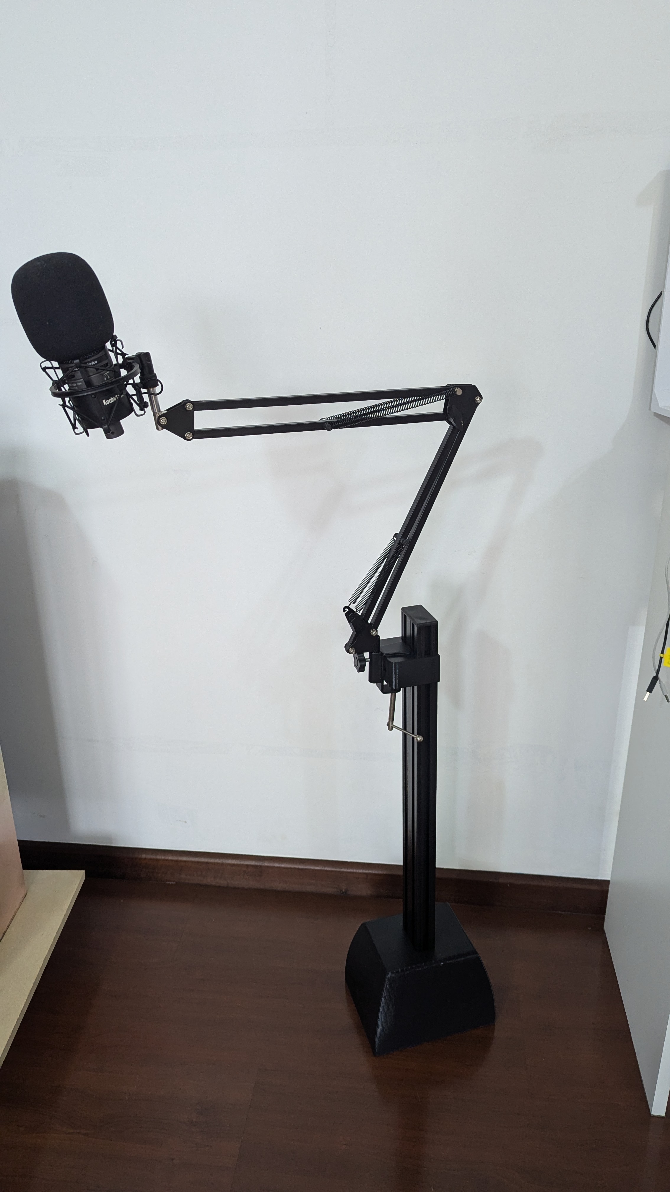 Mic - Microphone Stand Floor - 3060 aluminiun extrusion