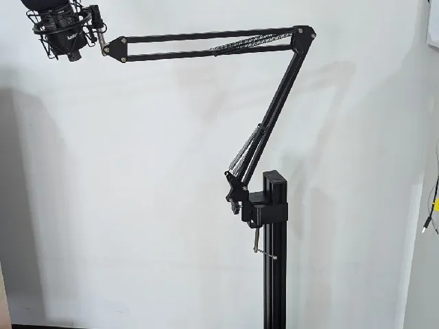 Mic - Microphone Stand Floor - 3060 aluminiun extrusion
